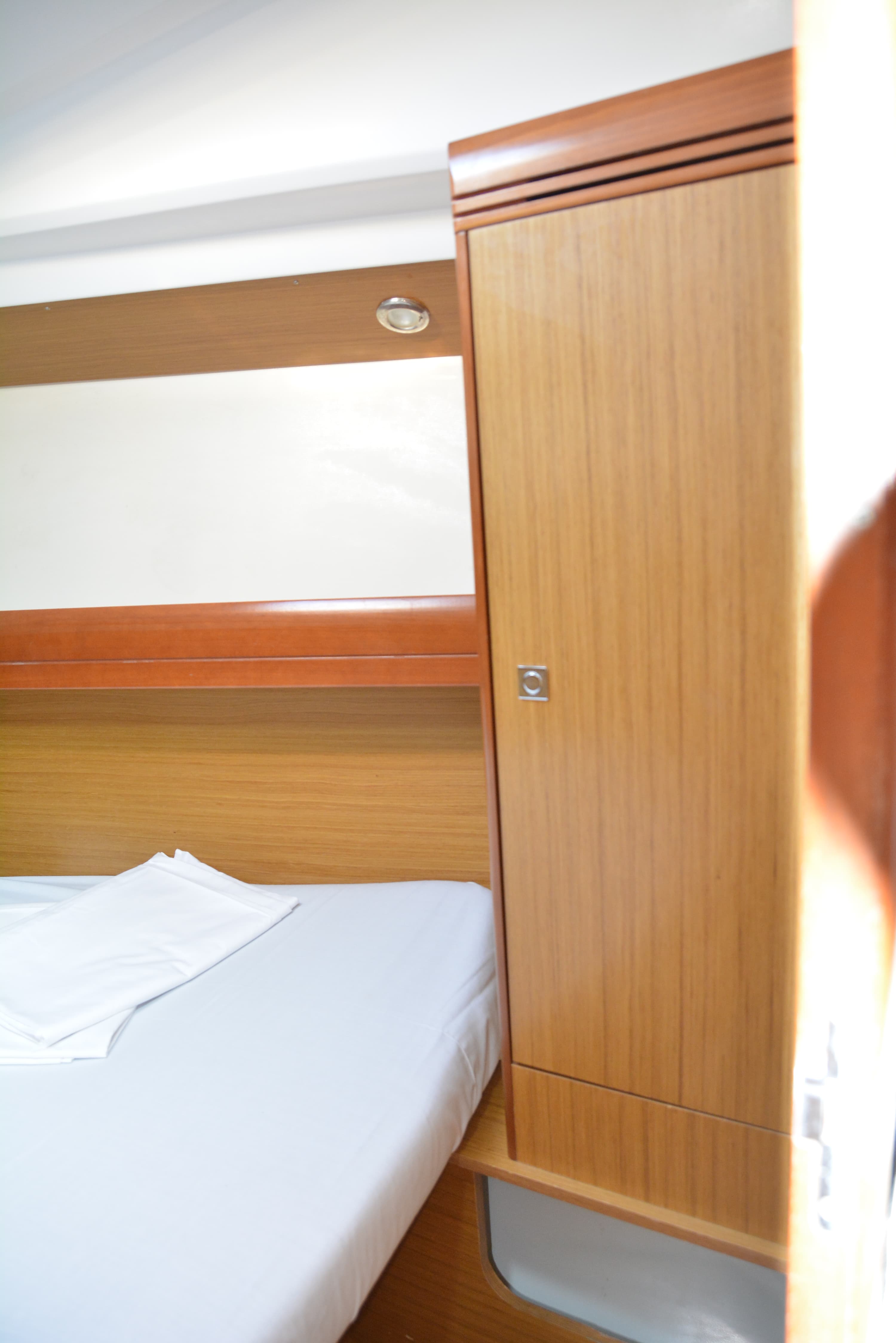 Sun Odyssey 36i - photo 47