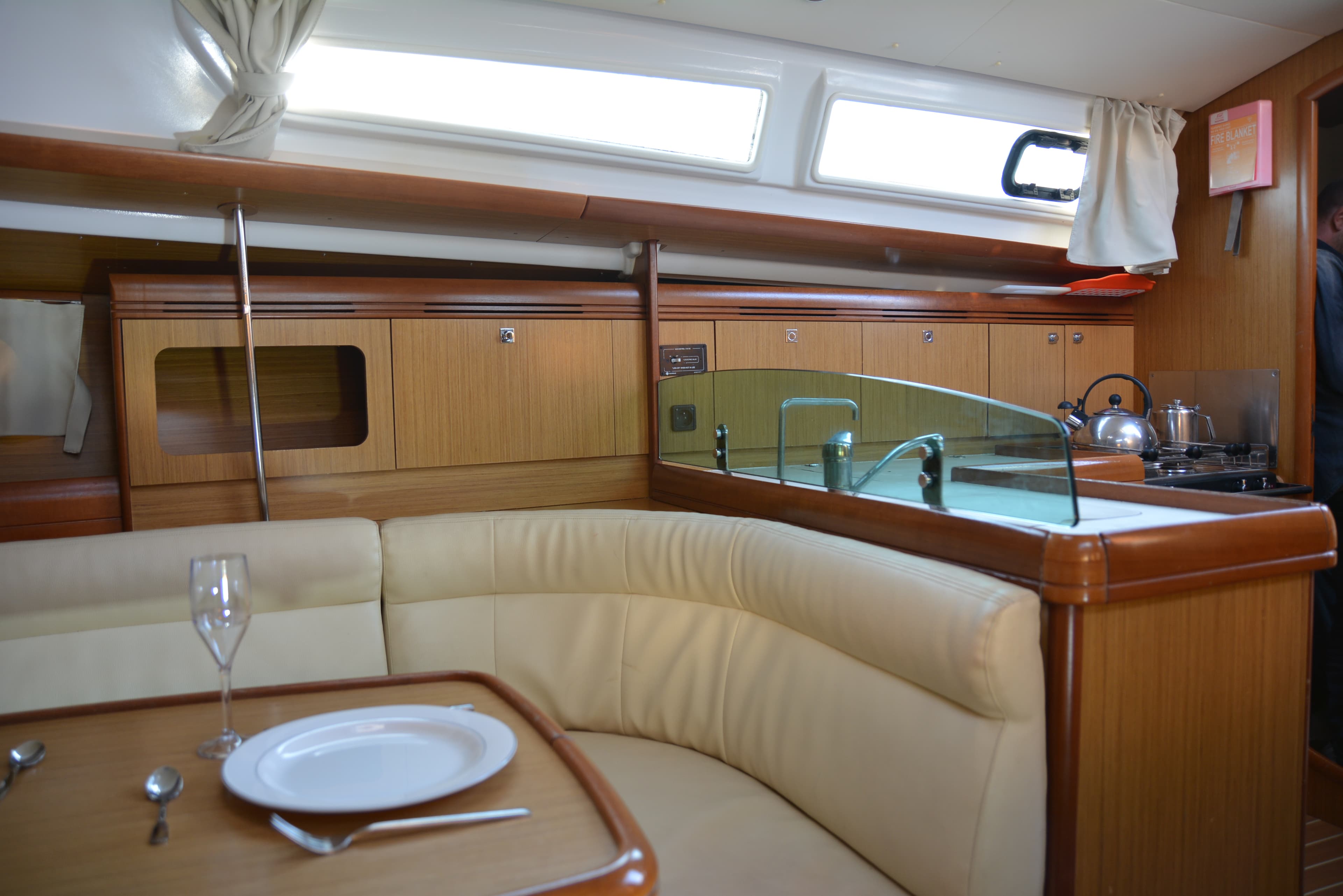 Sun Odyssey 36i - photo 5