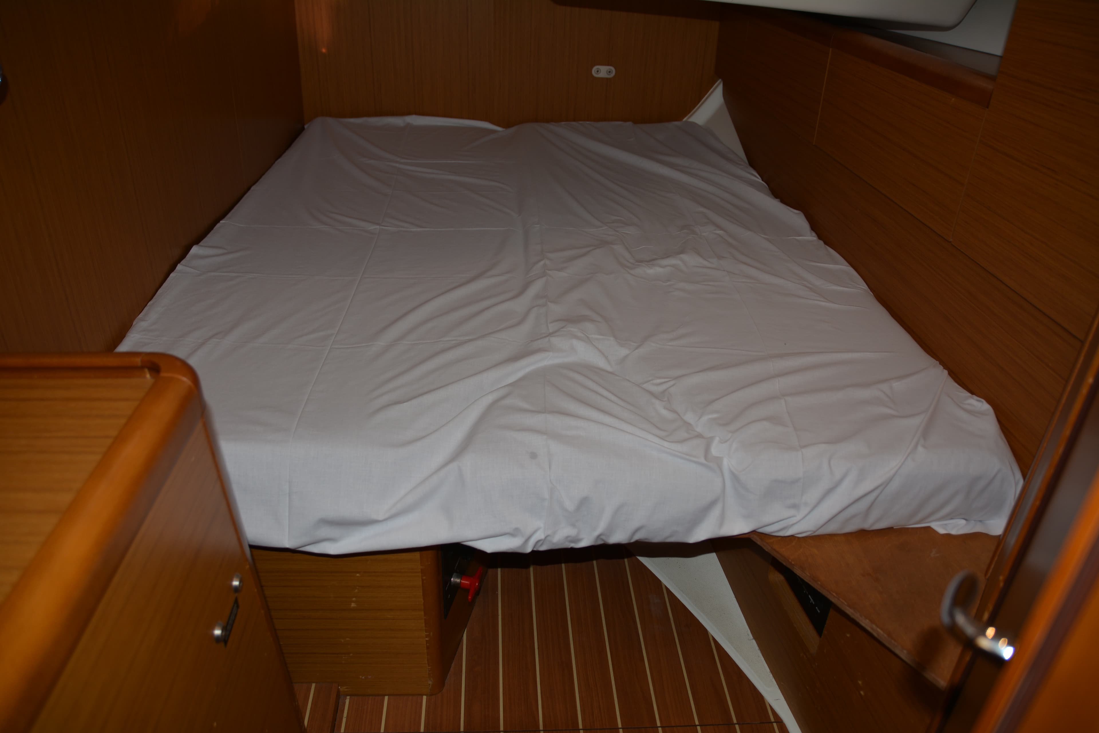 Sun Odyssey 44 i - photo 15