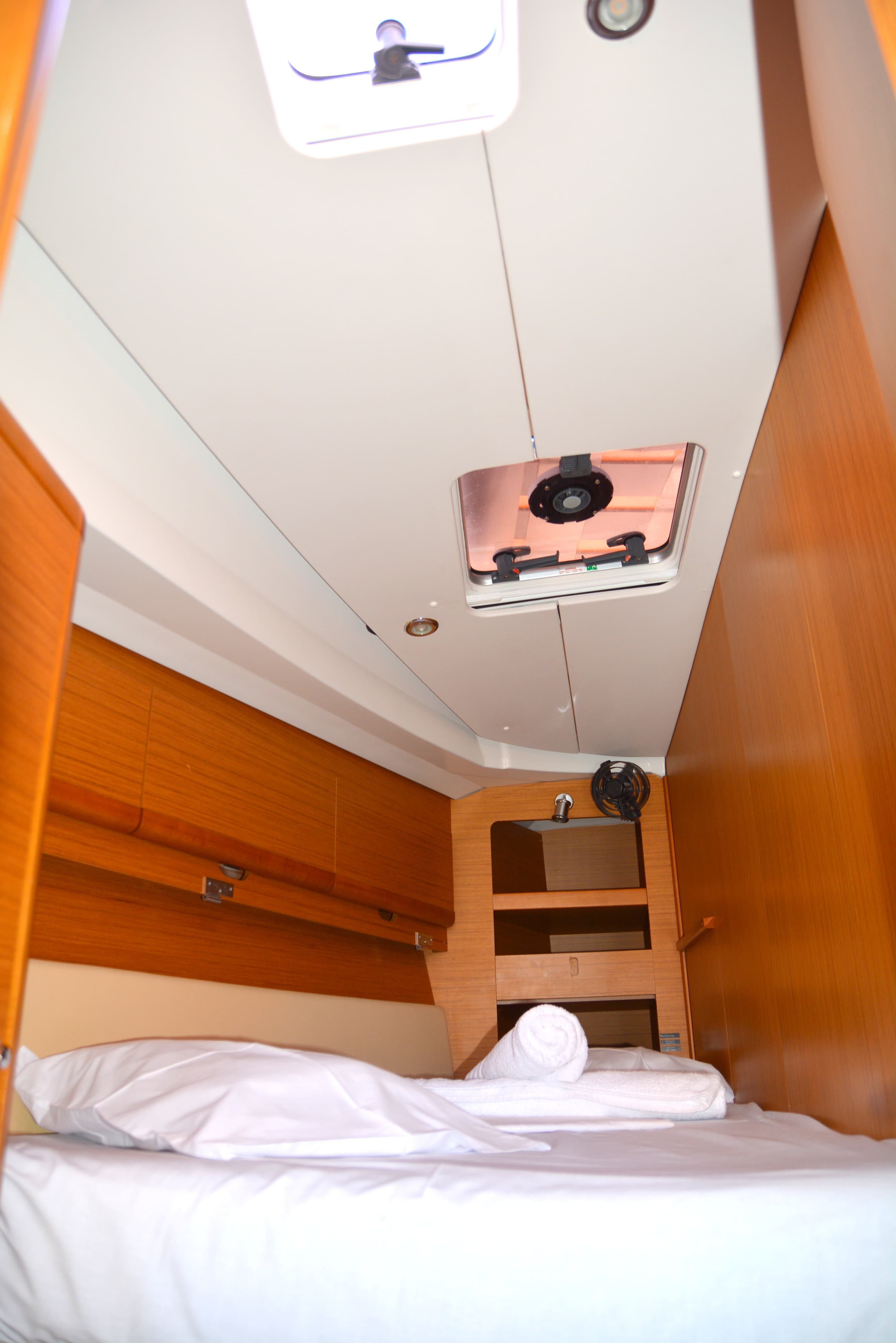 Sun Odyssey 44 i - photo 13