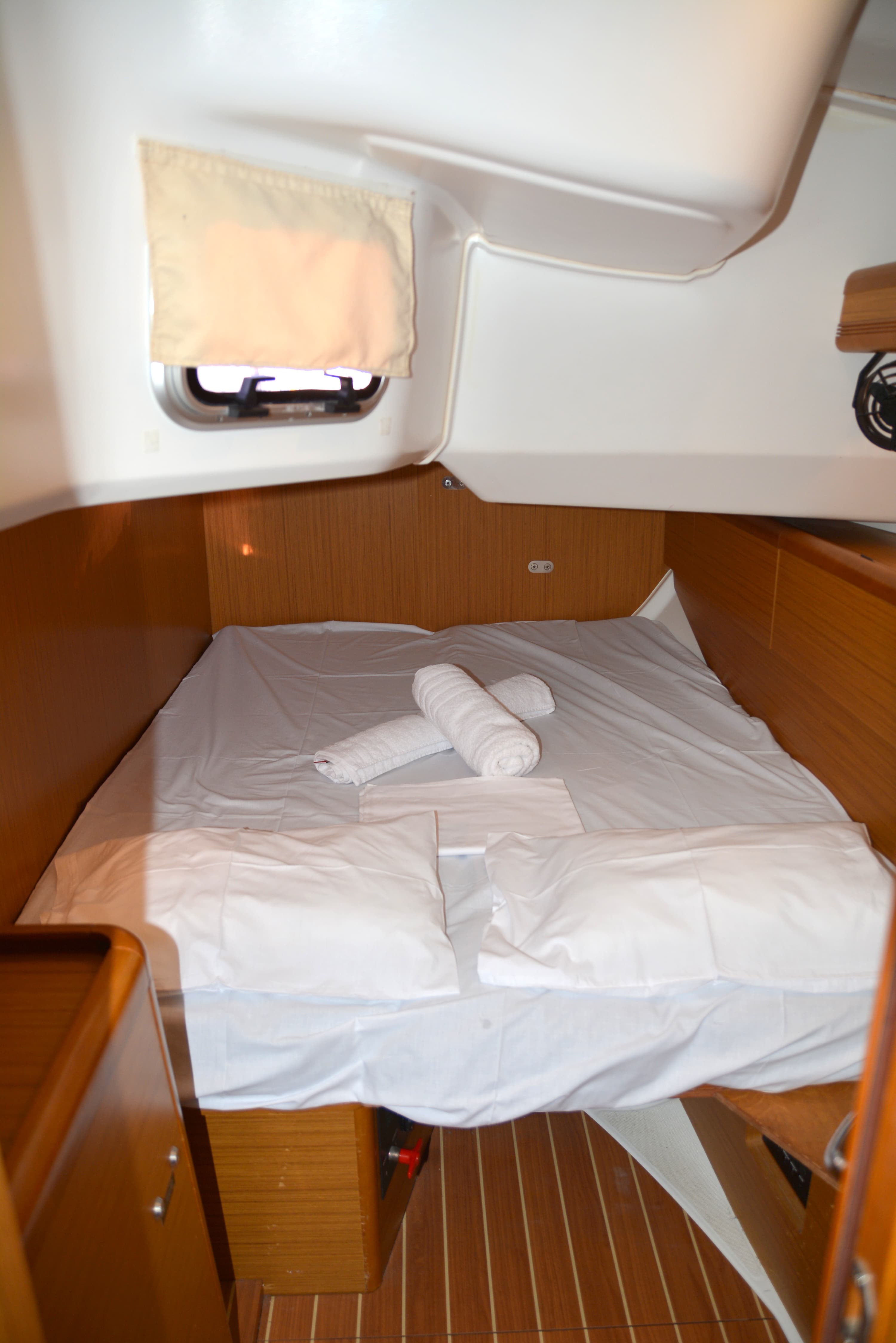 Sun Odyssey 44 i - photo 34