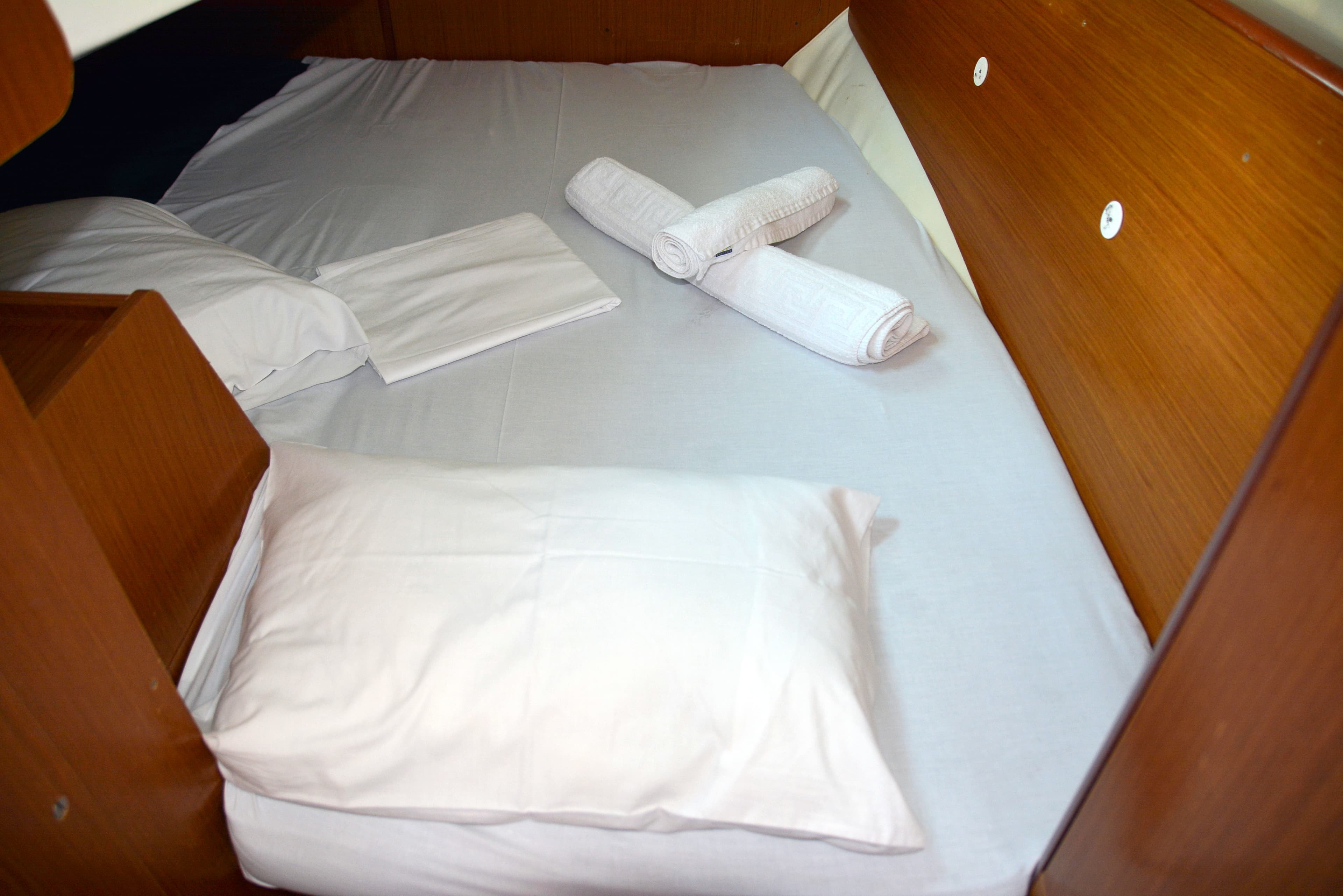 Sun Odyssey 32i - photo 22