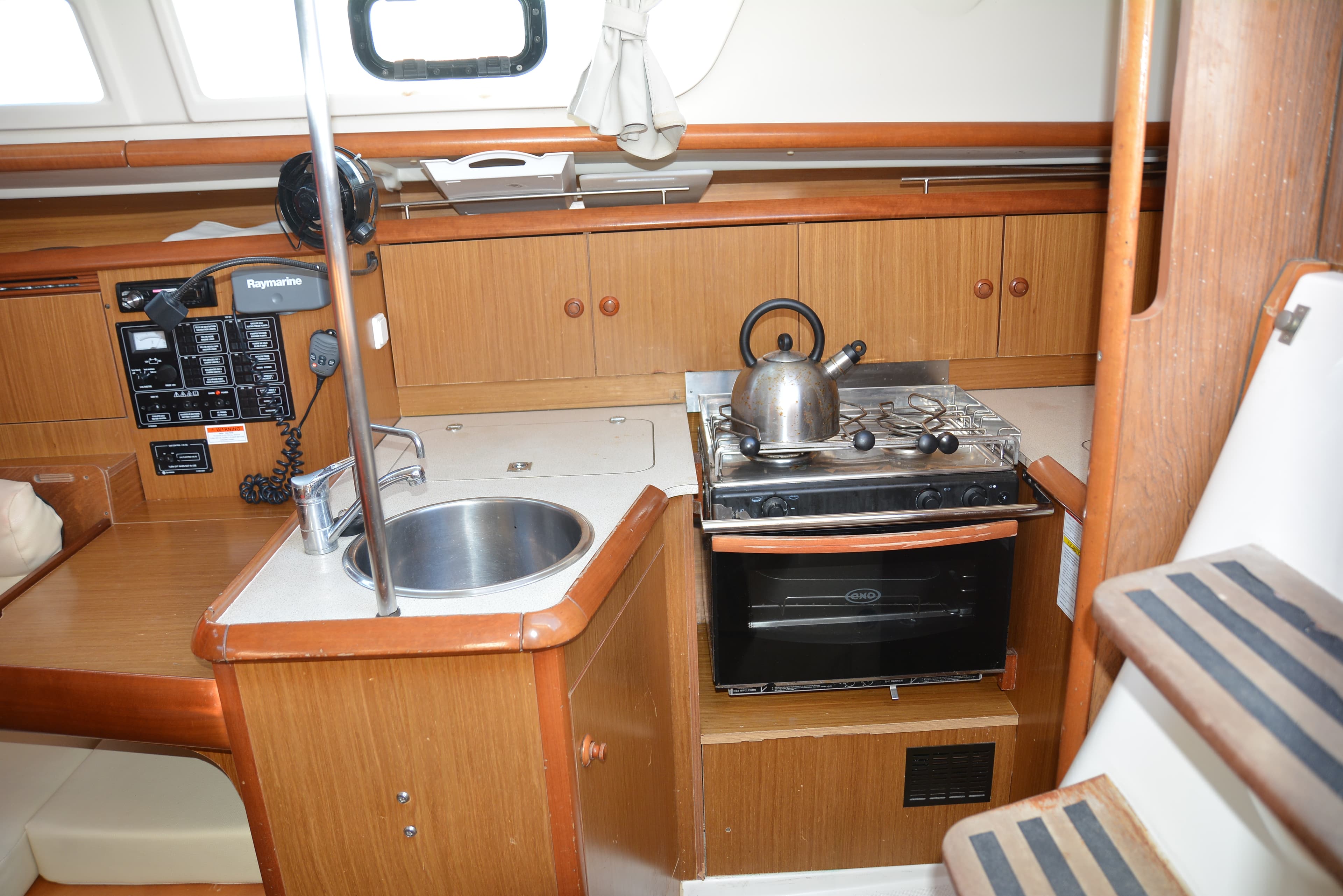 Sun Odyssey 32i - photo 16