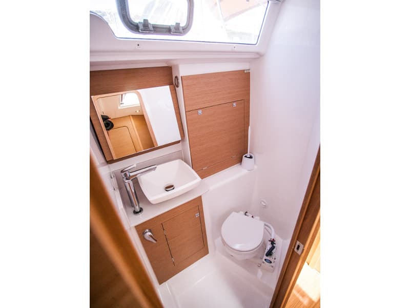 Dufour 460 Grand Large - photo 9