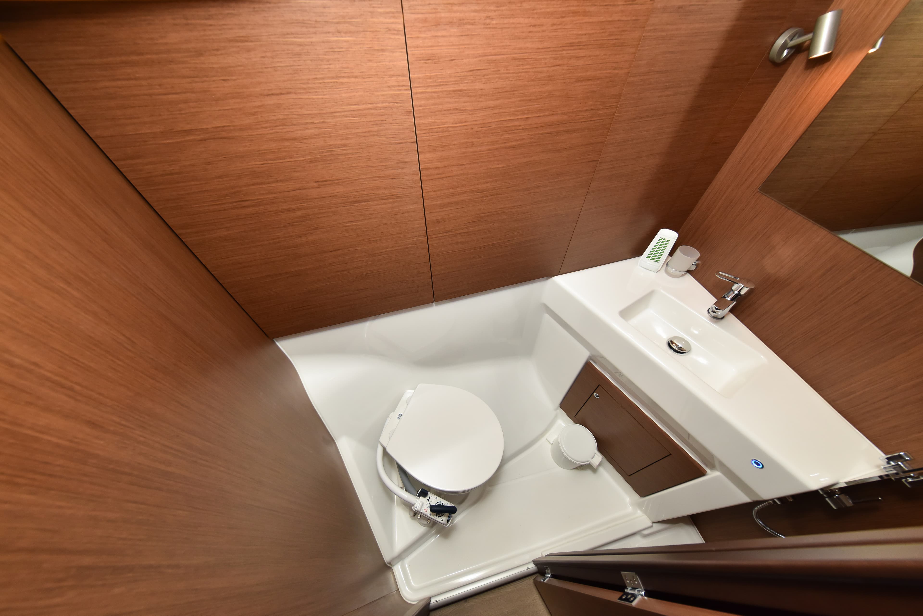 Oceanis 40.1 - photo 57