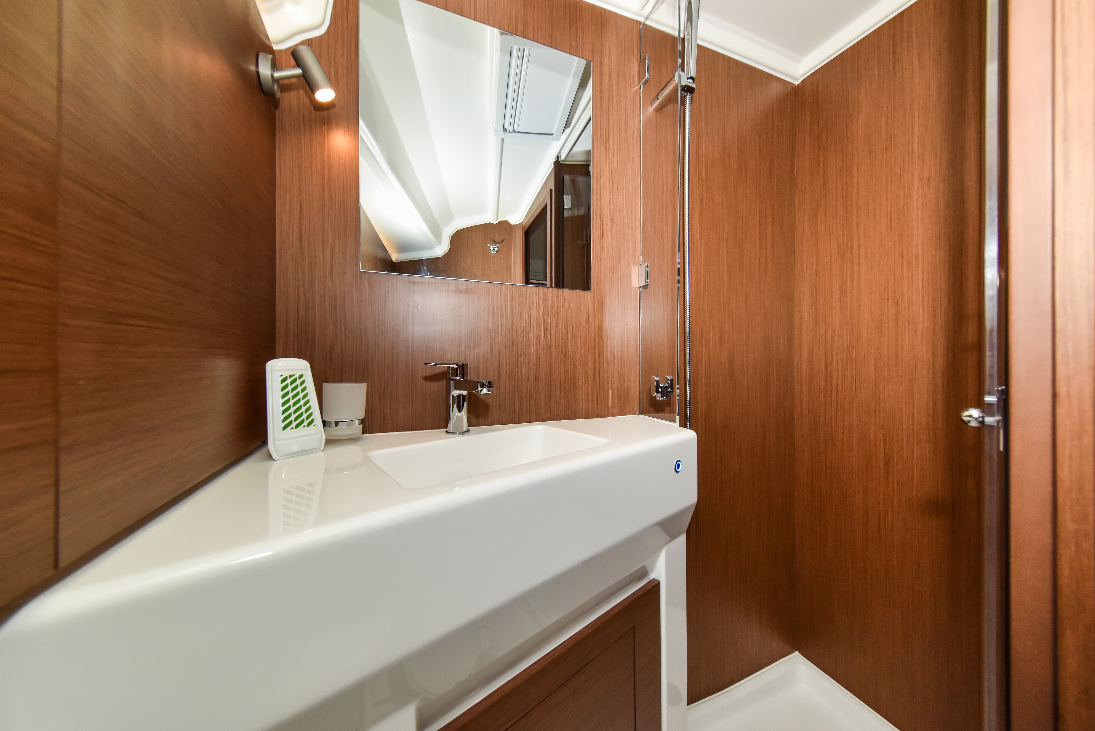 Oceanis 40.1 - photo 93