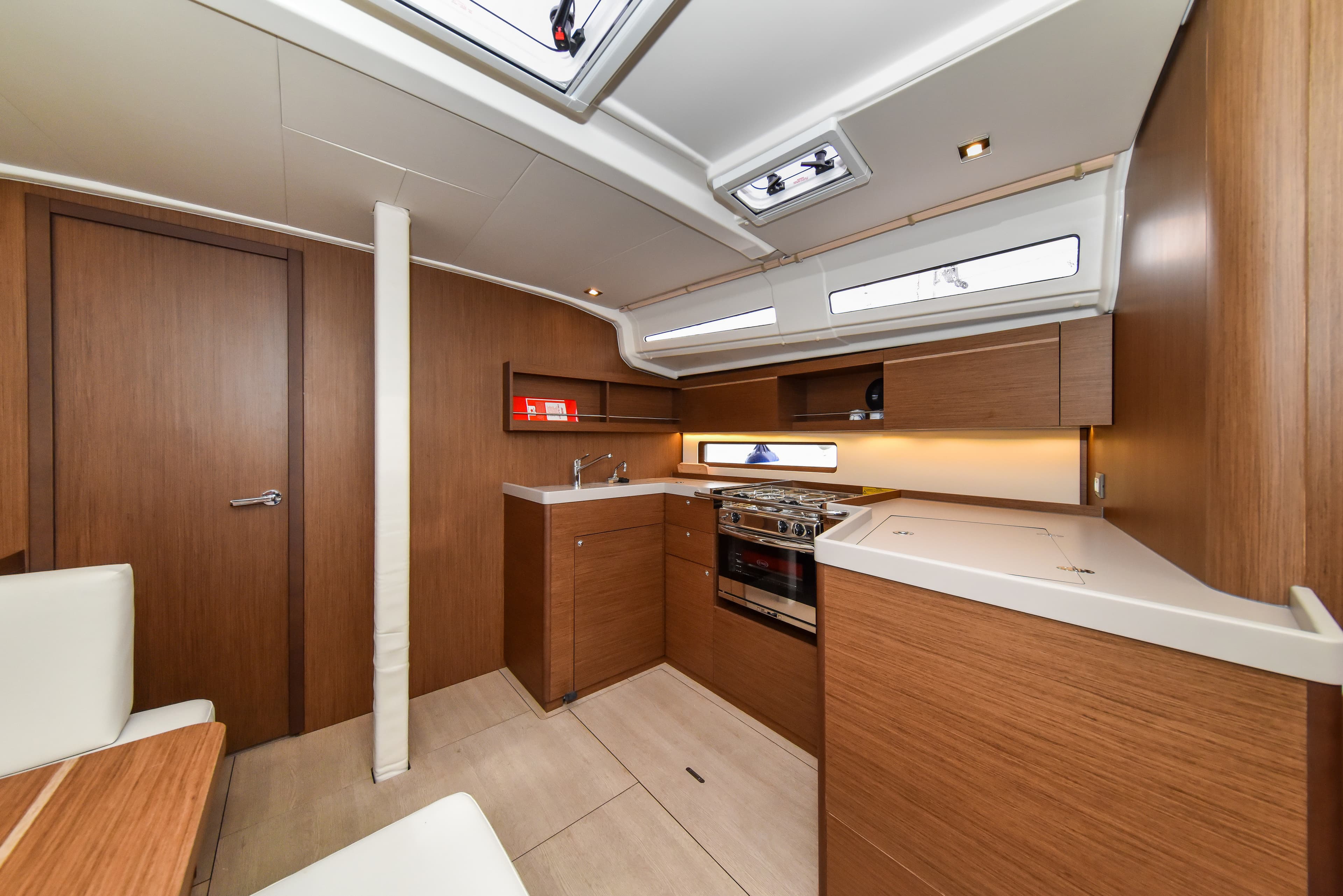 Oceanis 40.1 - photo 78