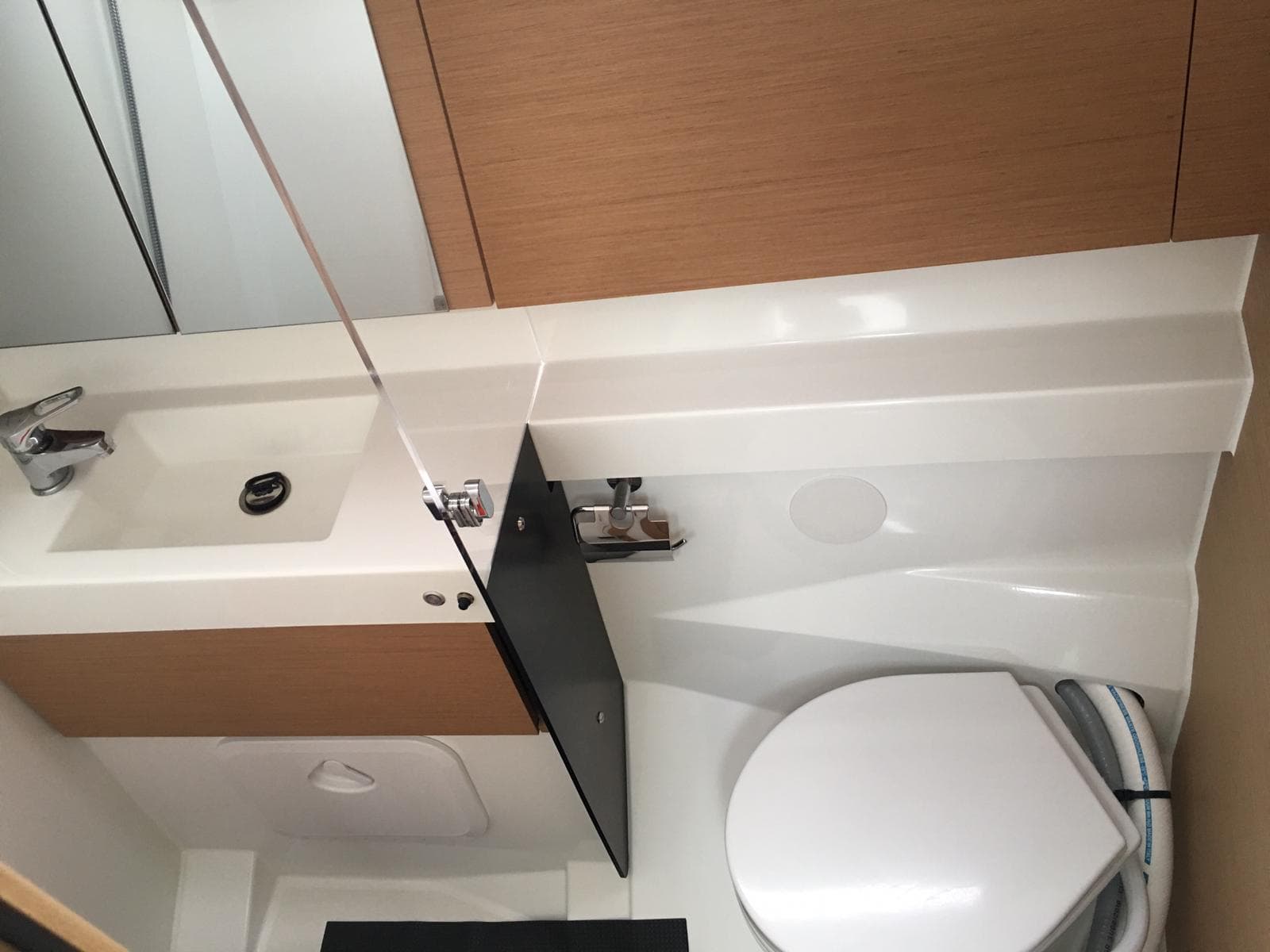 Sun Odyssey 410 - photo 12