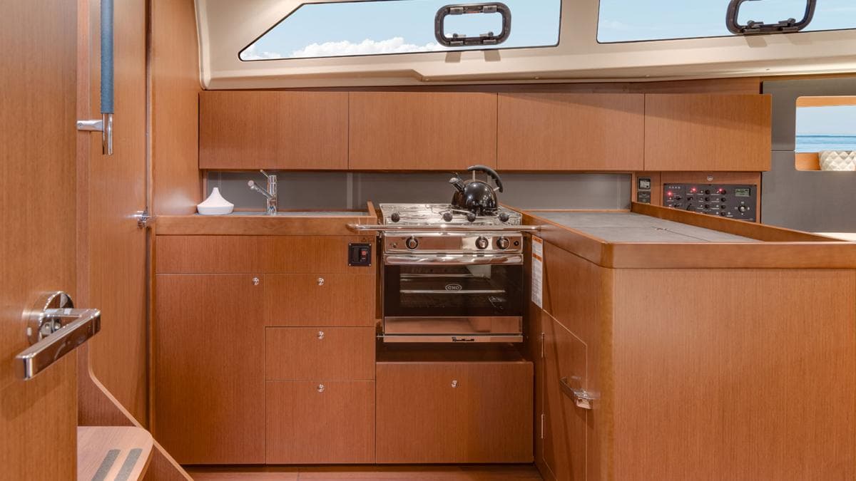 Oceanis 411 - photo 10