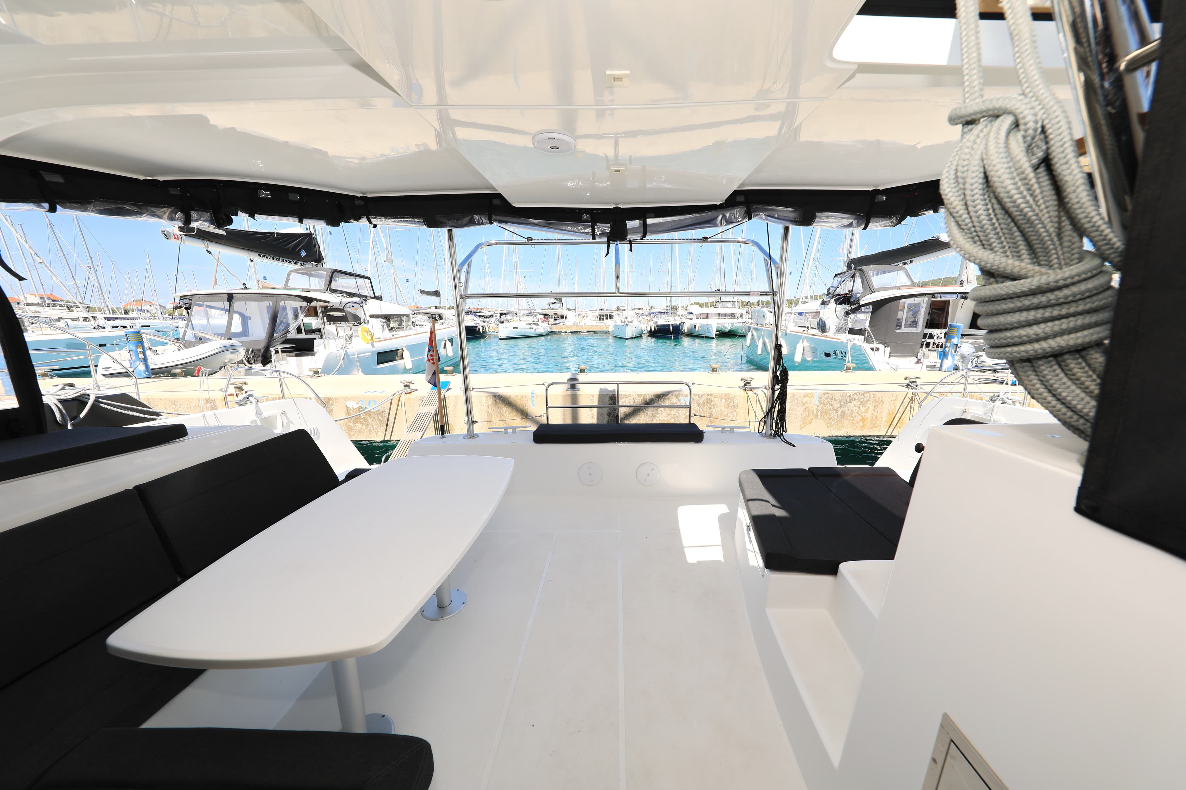 Lagoon 42 - photo 66