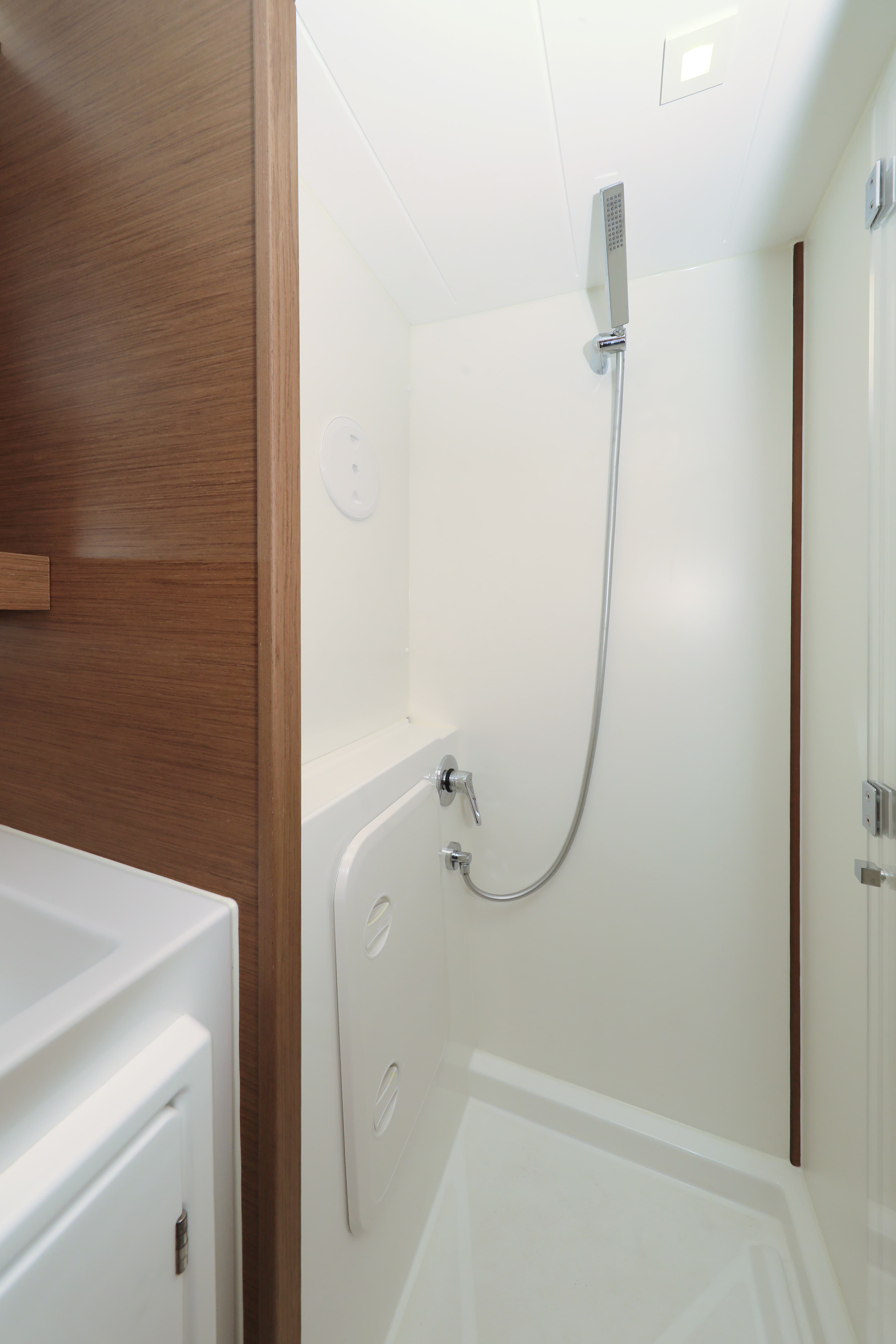 Lagoon 42 - photo 32