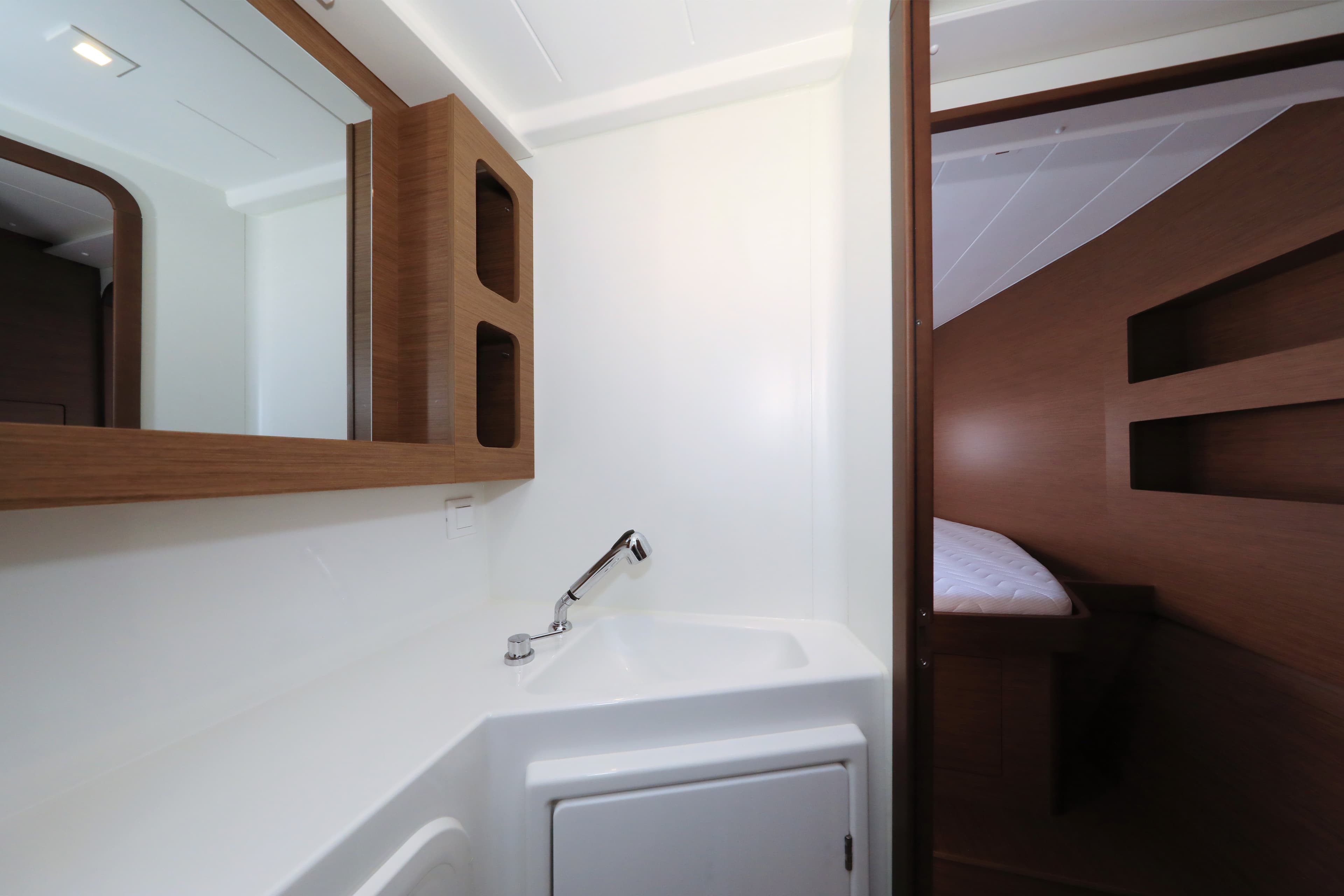 Lagoon 42 - photo 57