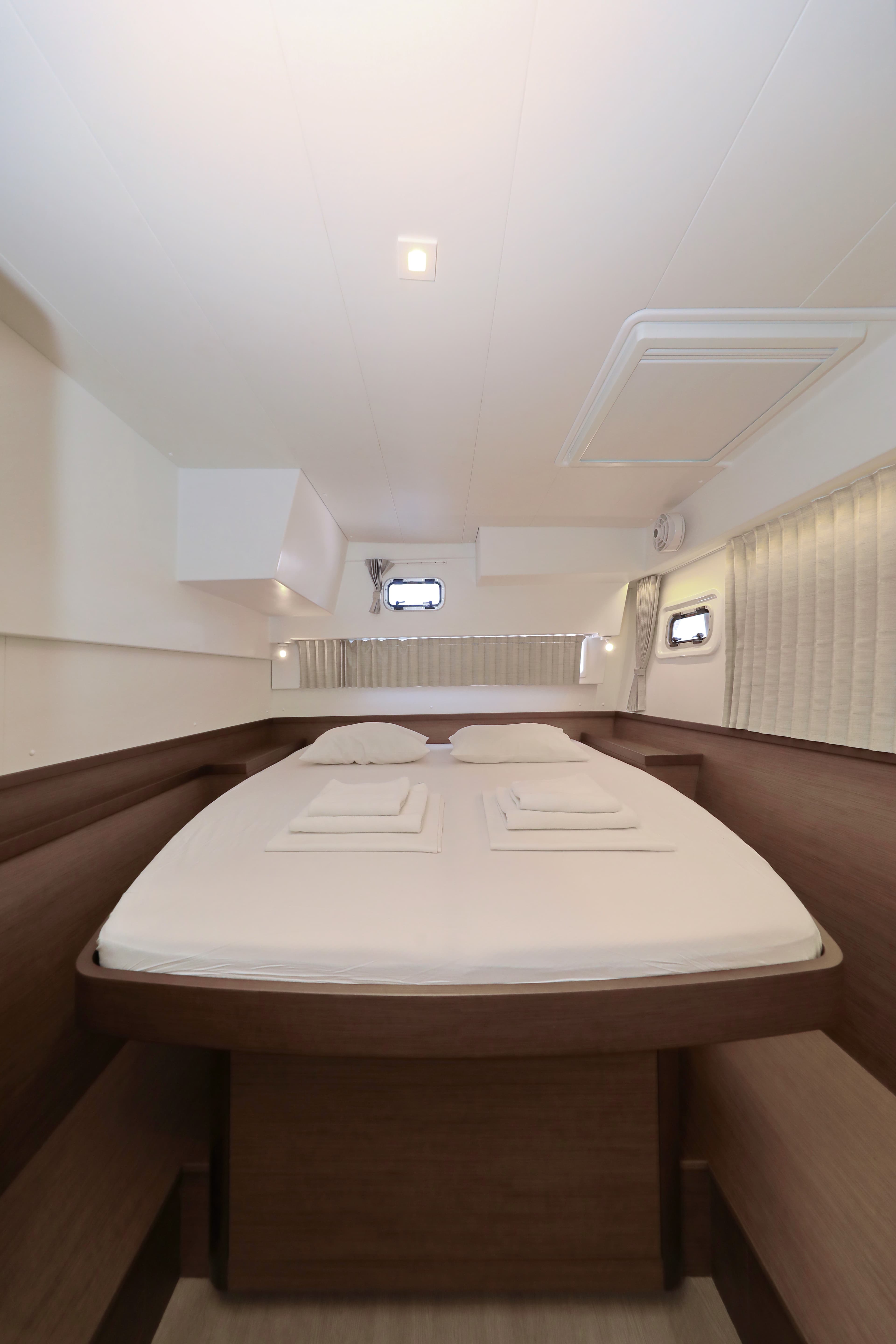 Lagoon 42 - photo 100