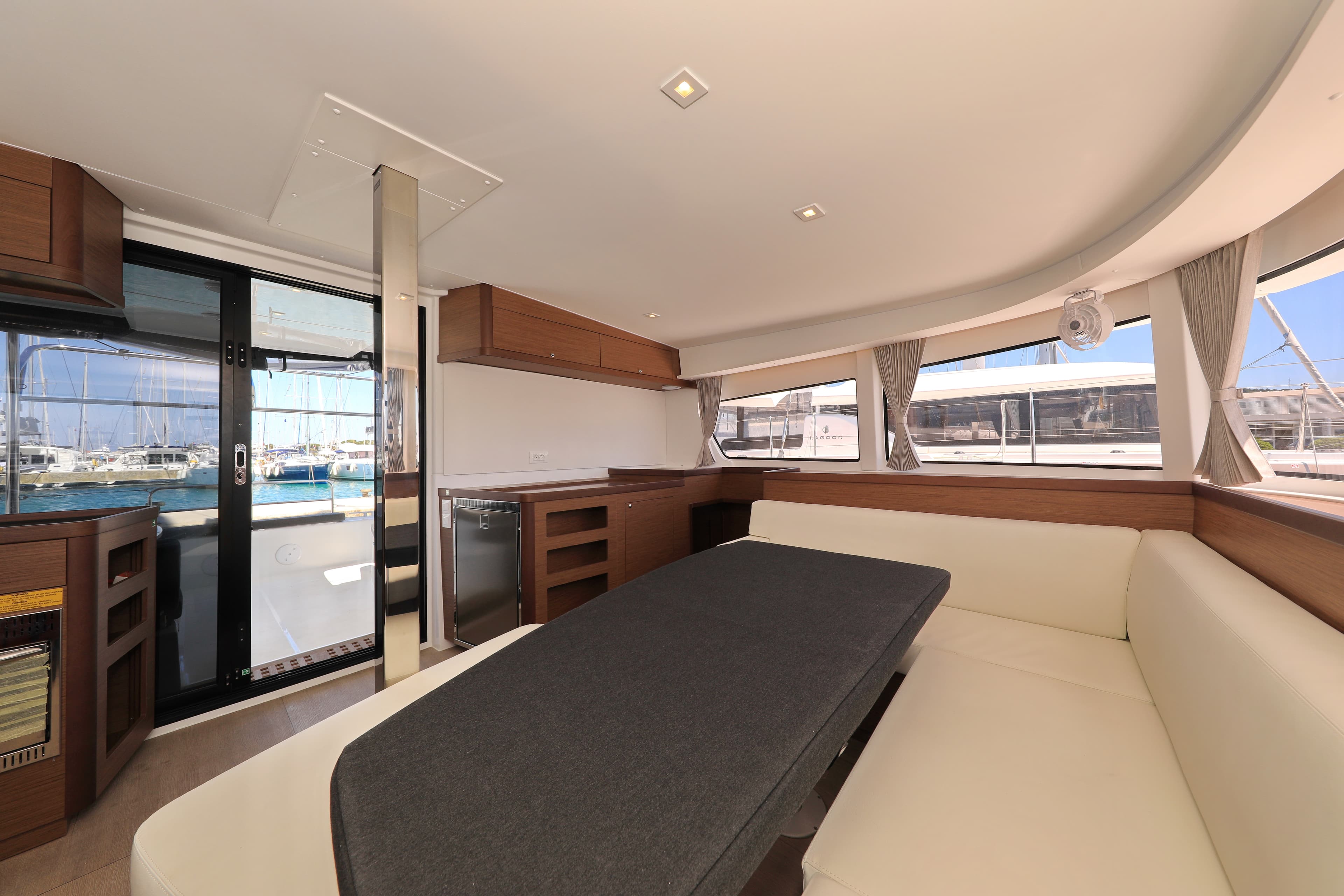 Lagoon 42 - photo 49