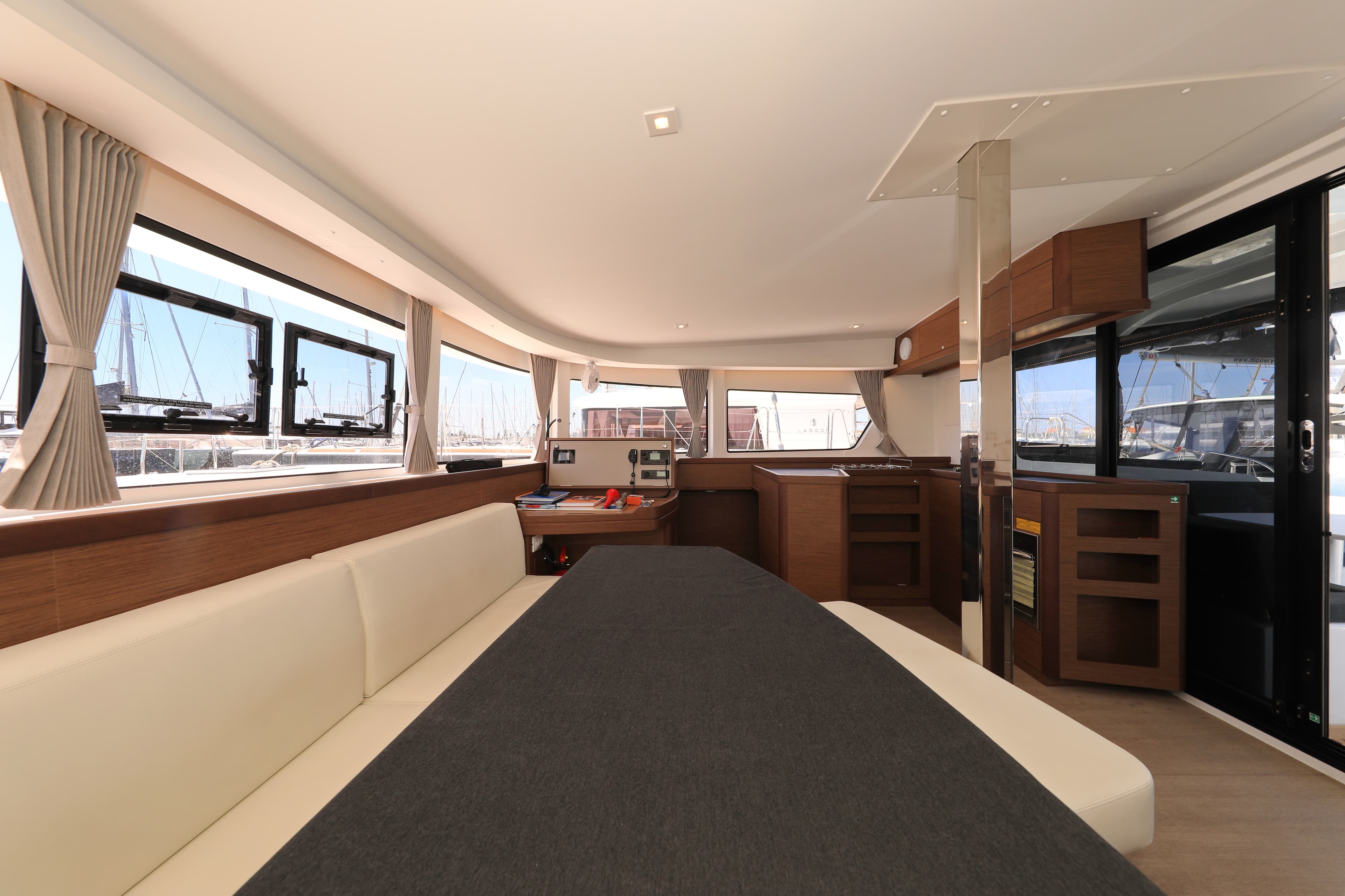 Lagoon 42 - photo 25