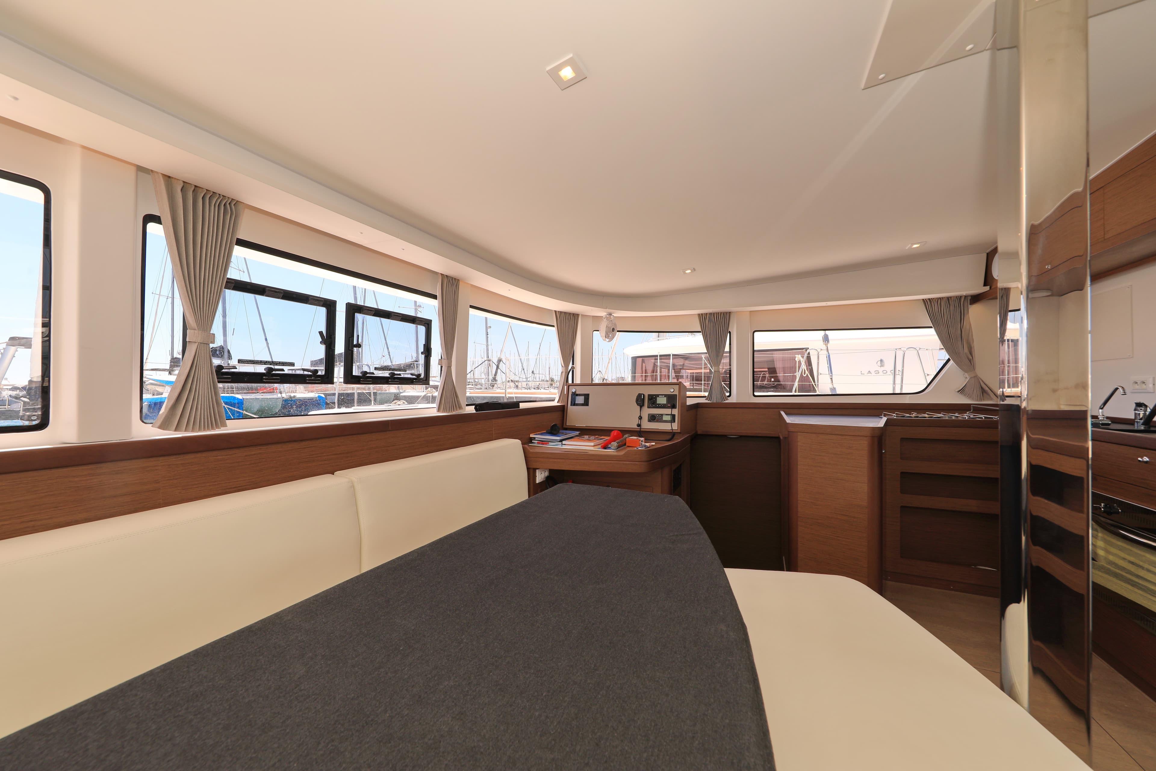 Lagoon 42 - photo 61