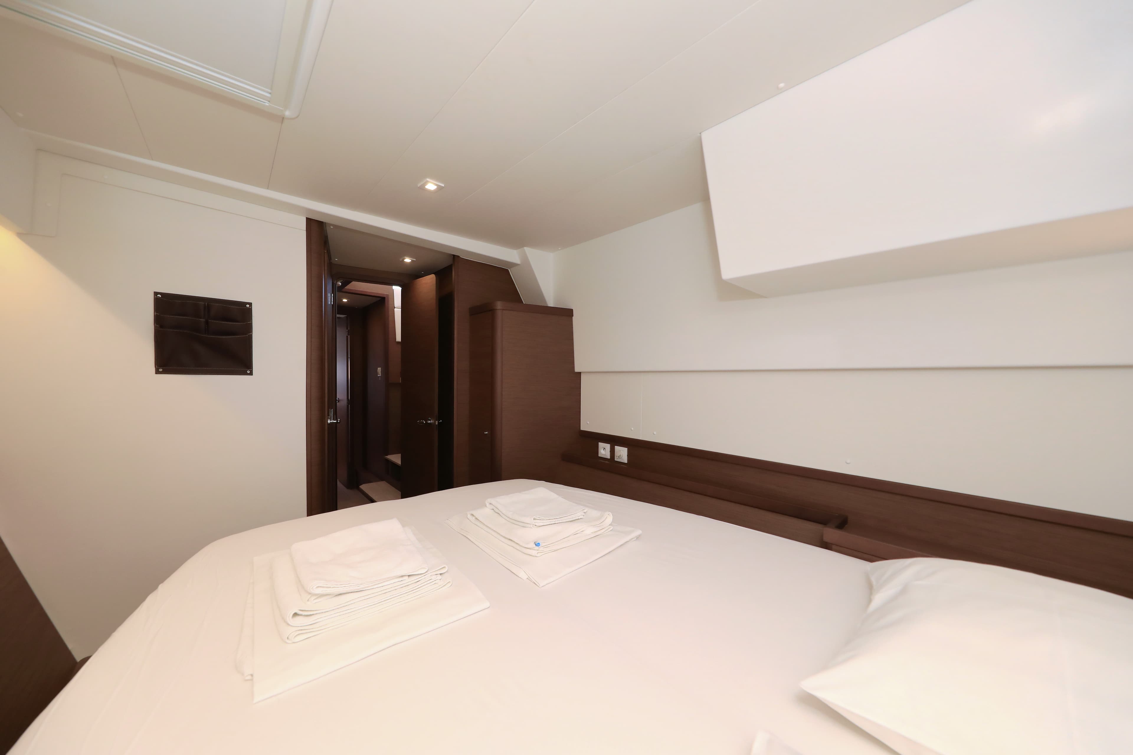 Lagoon 42 - photo 90