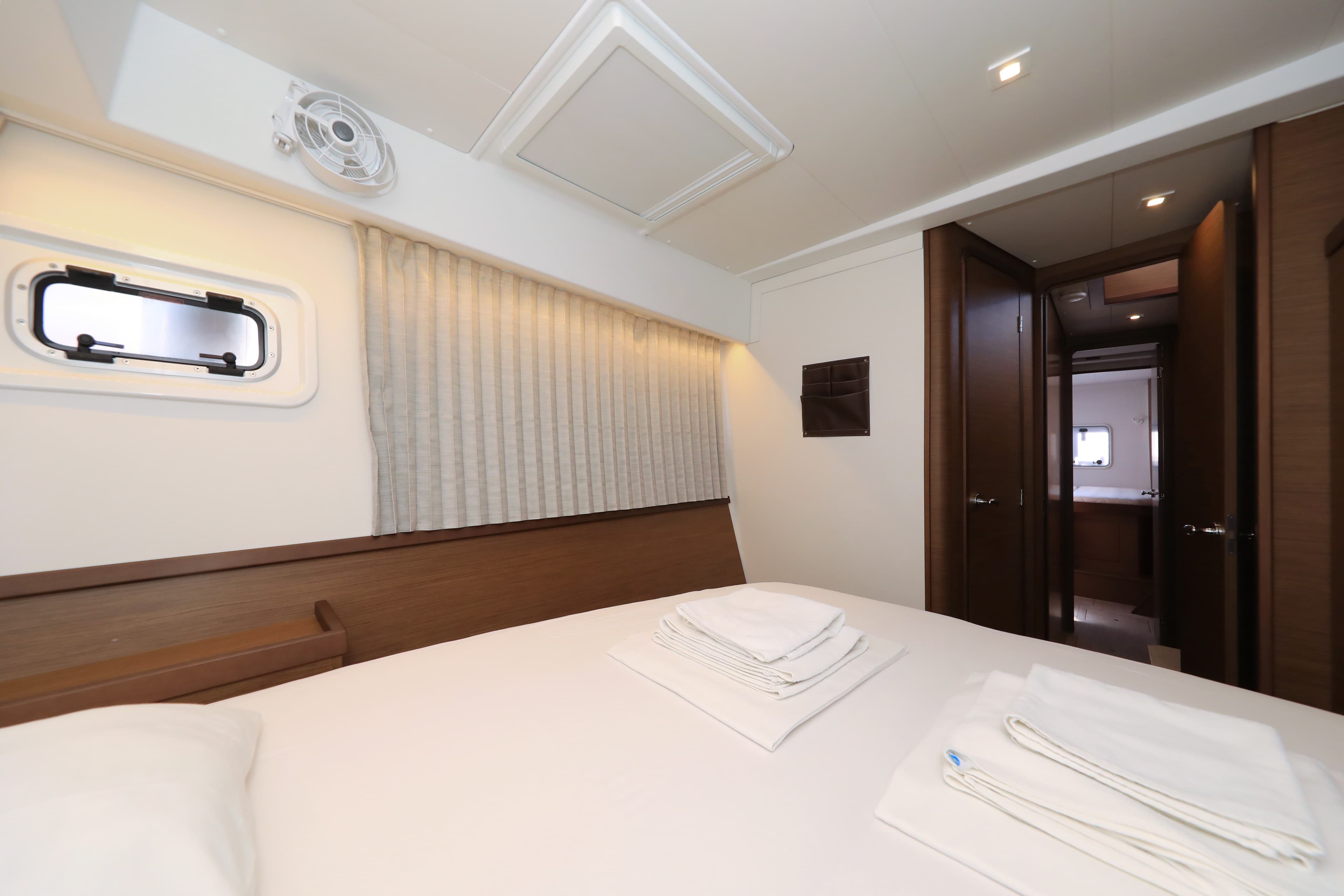 Lagoon 42 - photo 88