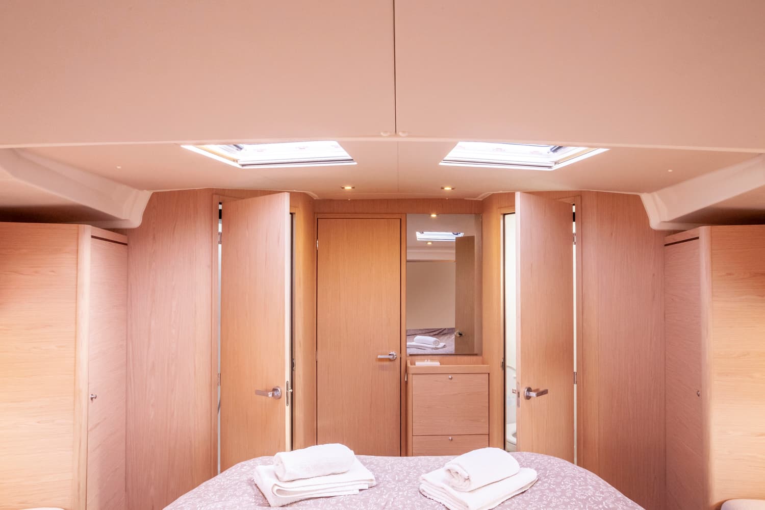 Oceanis 51.1 - photo 9