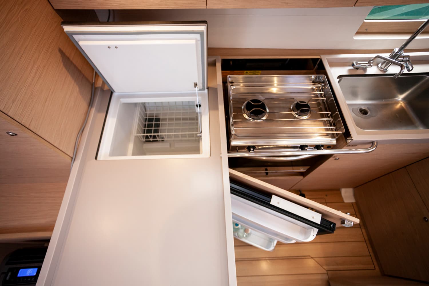 Oceanis 51.1 - photo 32