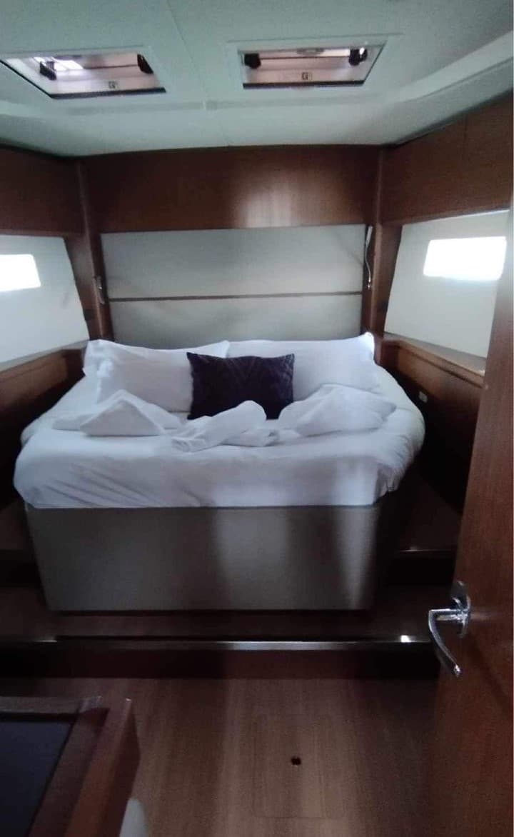 Bavaria C57 - photo 8