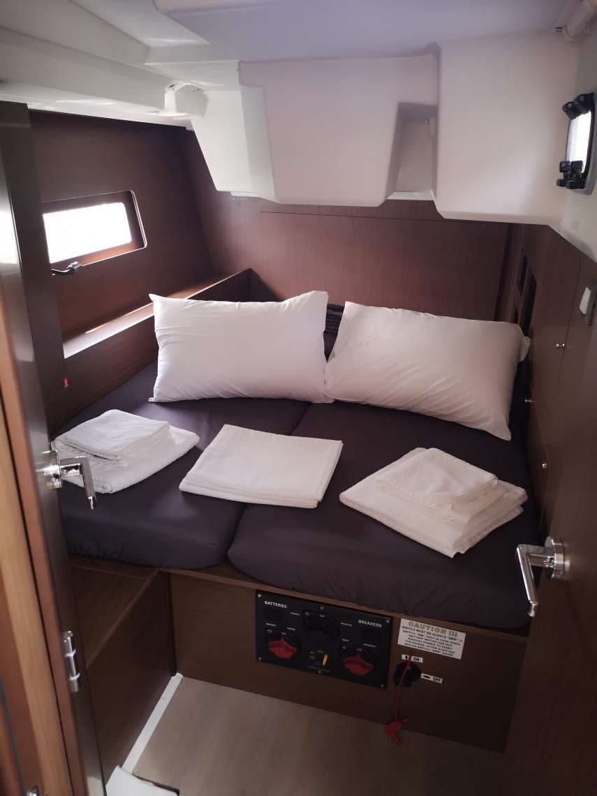 Oceanis 46.1 - photo 10