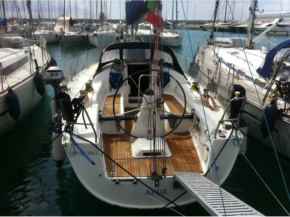Bavaria 38 Match - photo