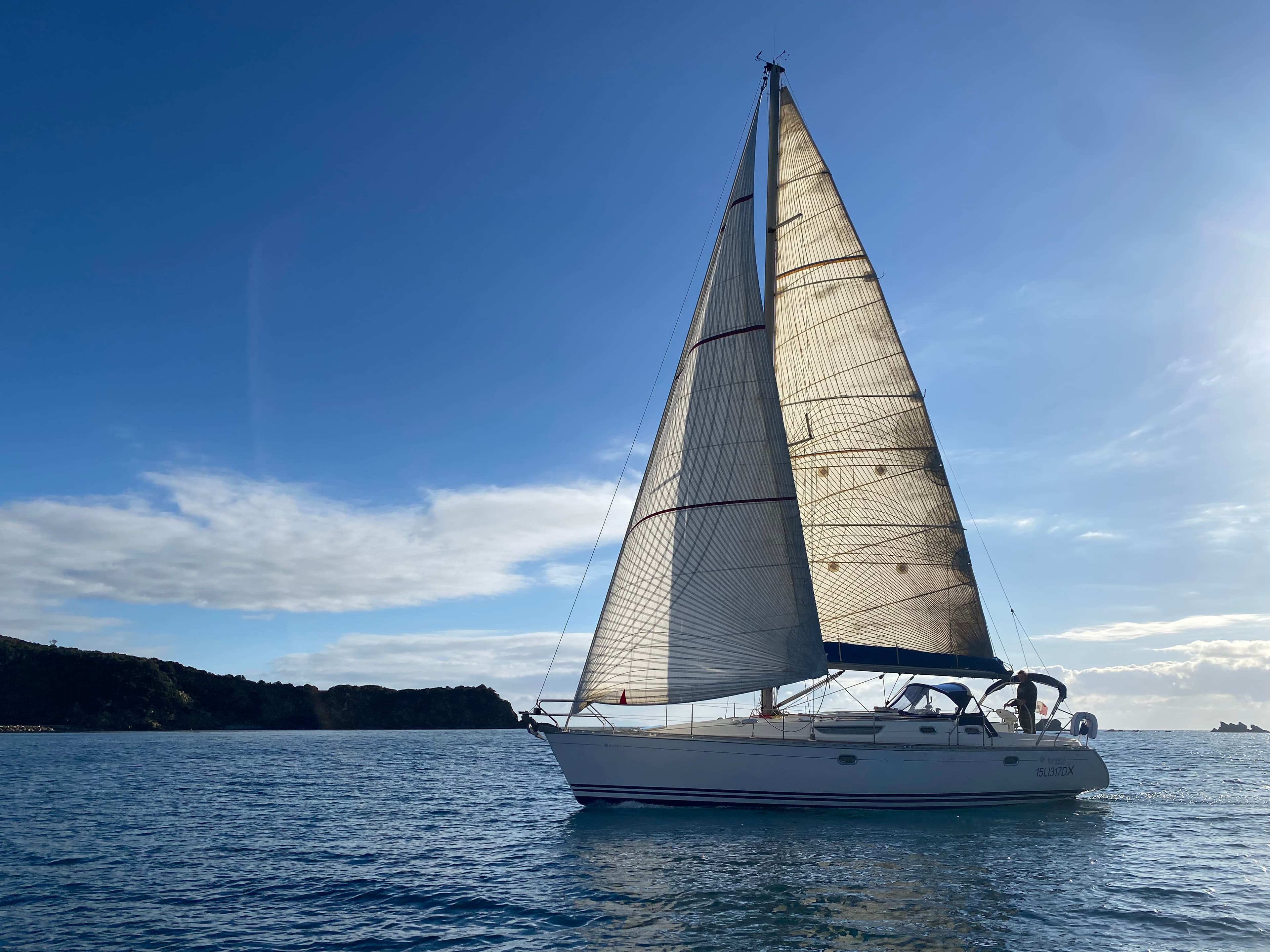 Sun Odyssey 42.2 - photo 10