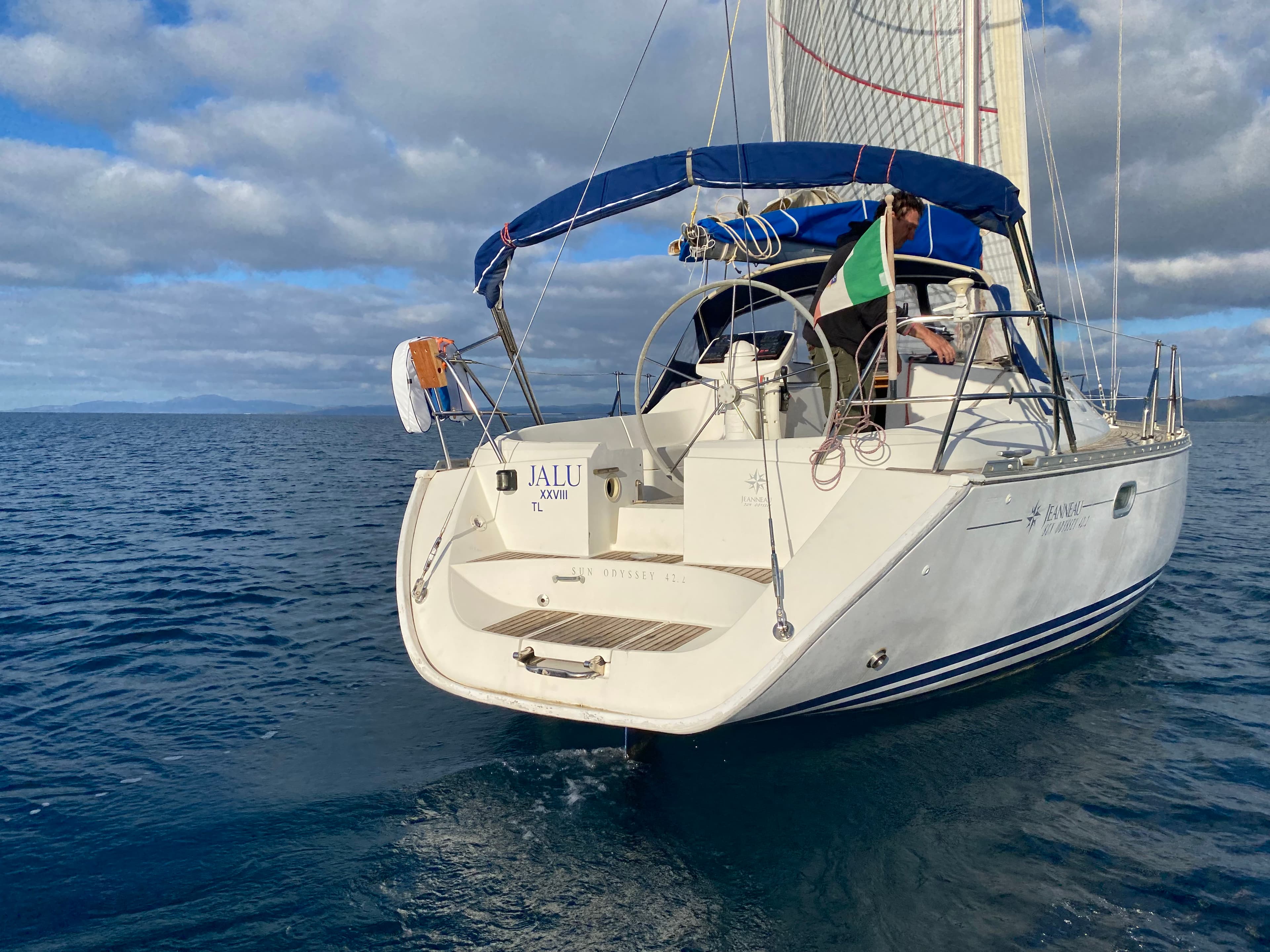 Sun Odyssey 42.2 - photo 25