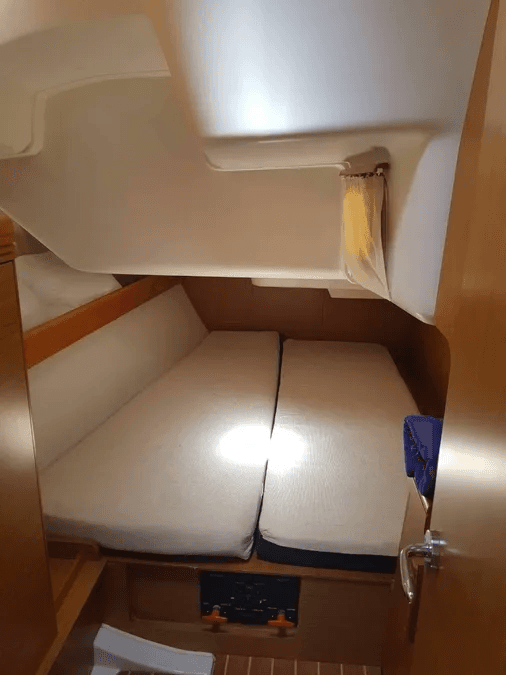 Sun Odyssey 42 i - photo 13