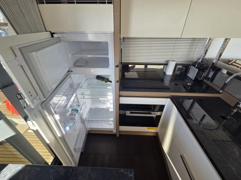 Prestige 520 Fly  - photo 11