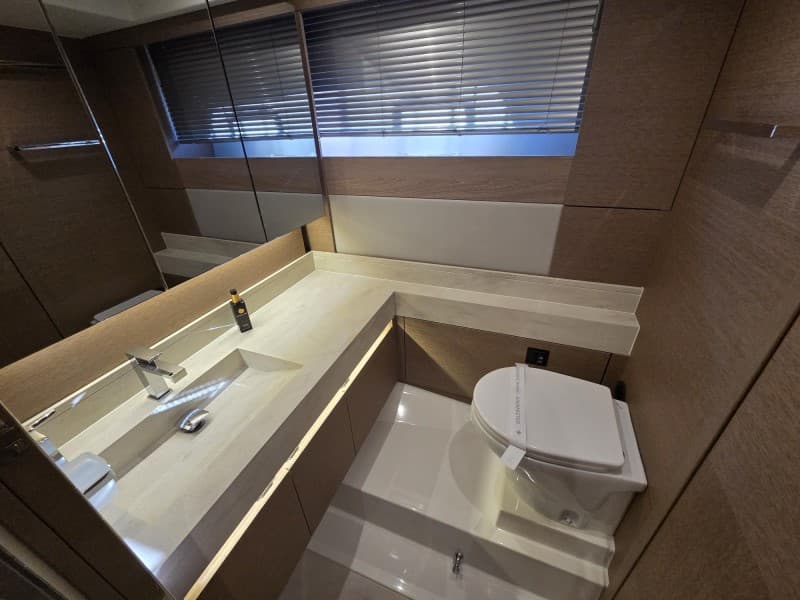 Prestige 520 Fly  - photo 5