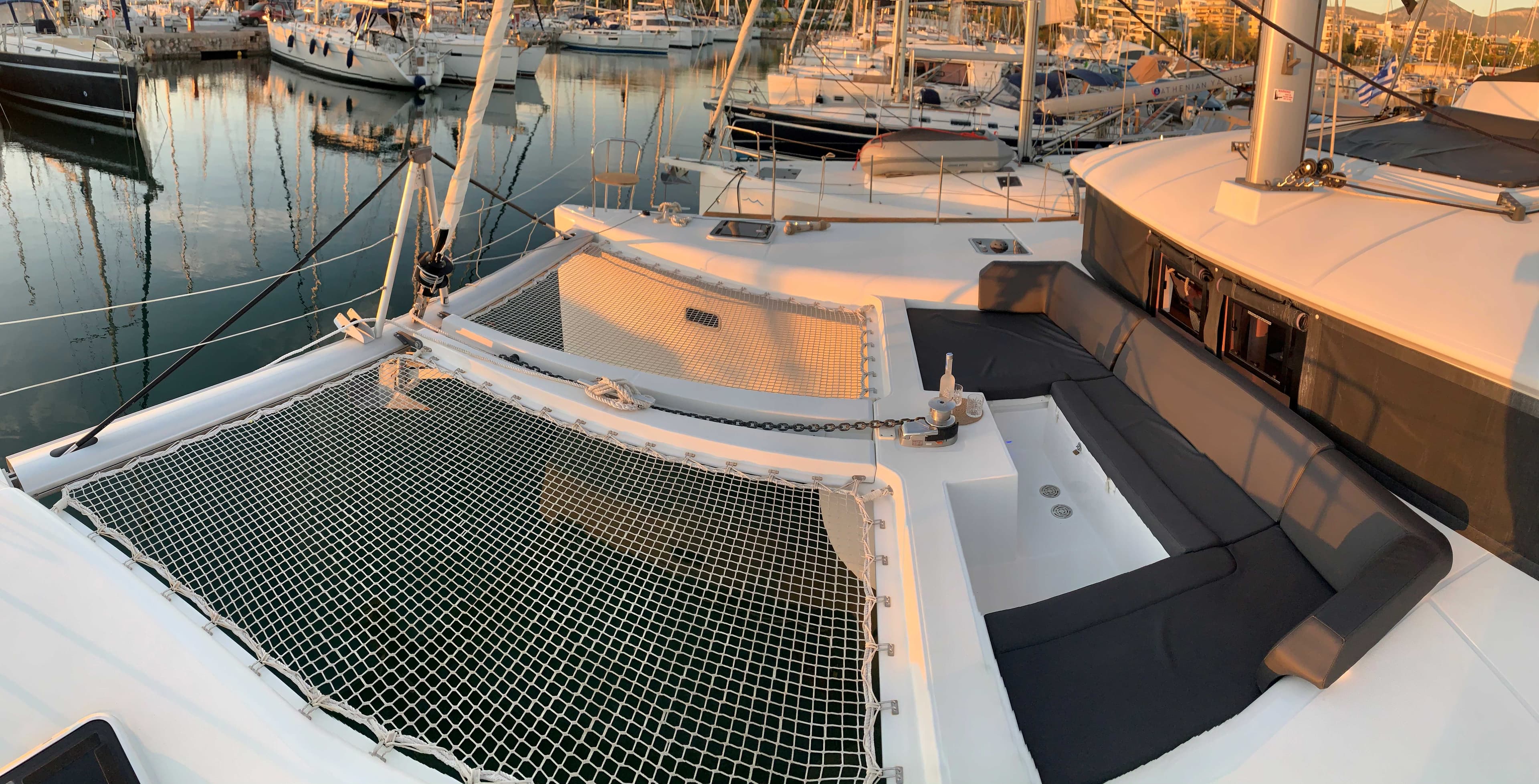 Lagoon 450 Fly - photo 14