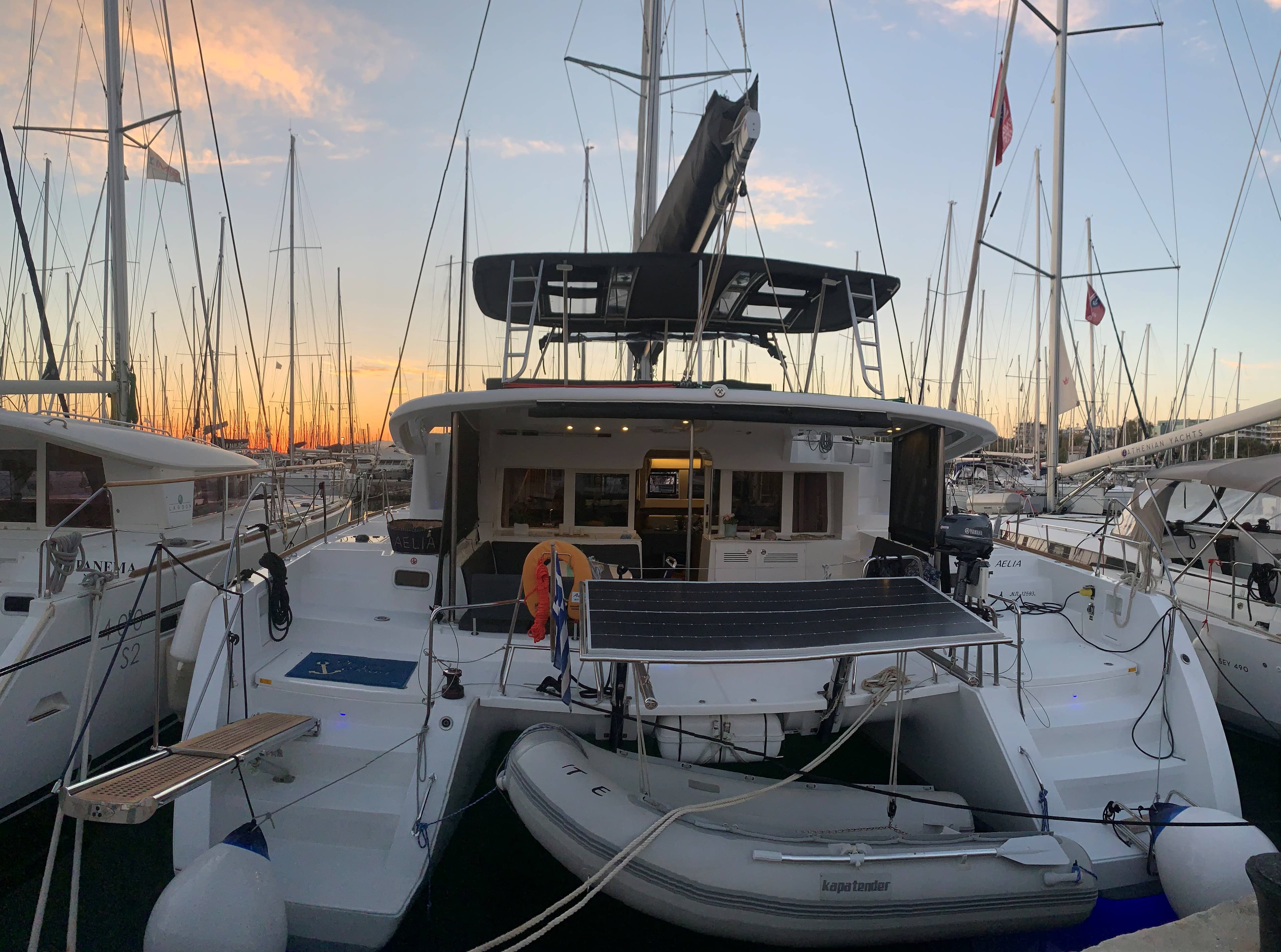 Lagoon 450 Fly - photo 15