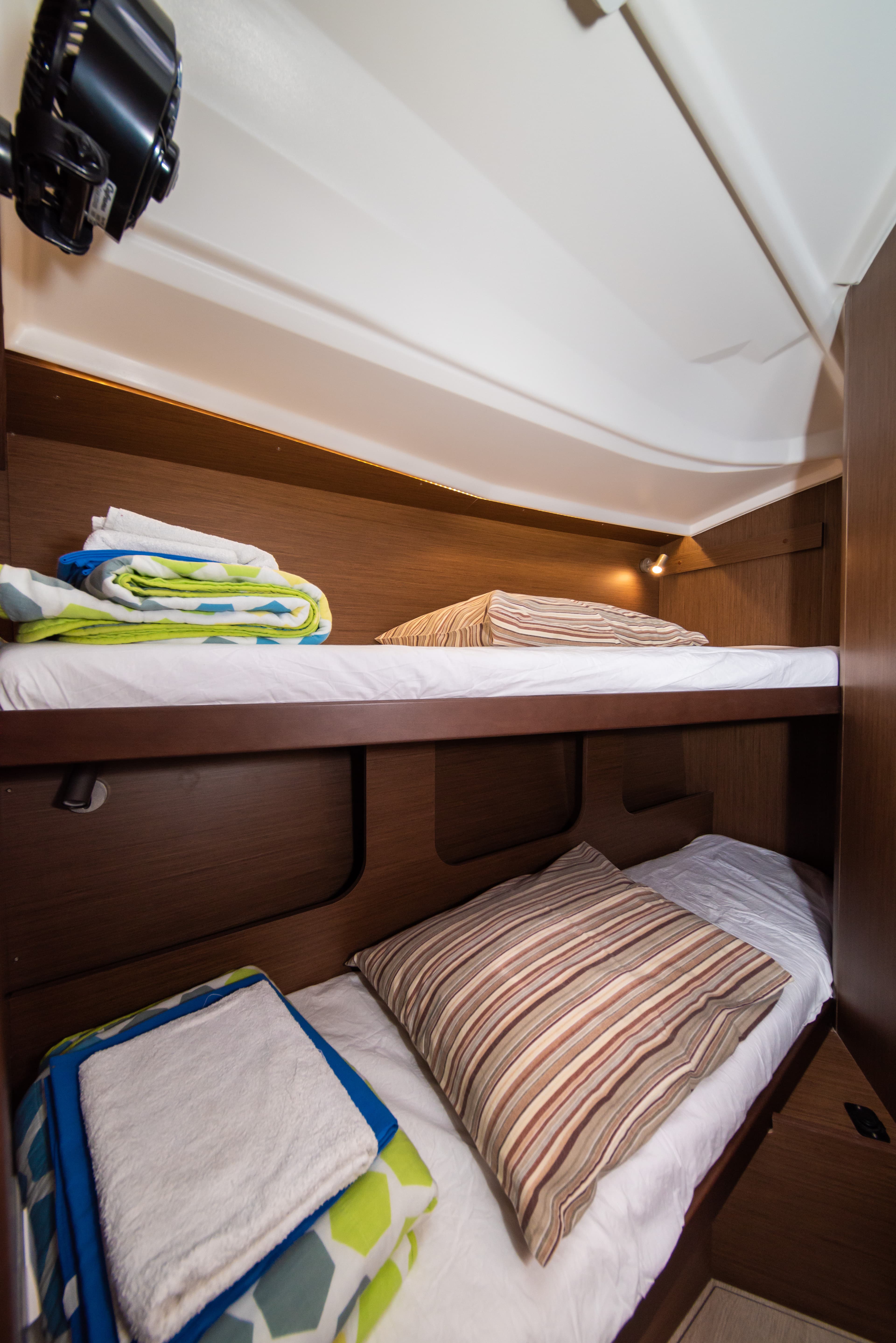 Oceanis 40.1 - photo 40