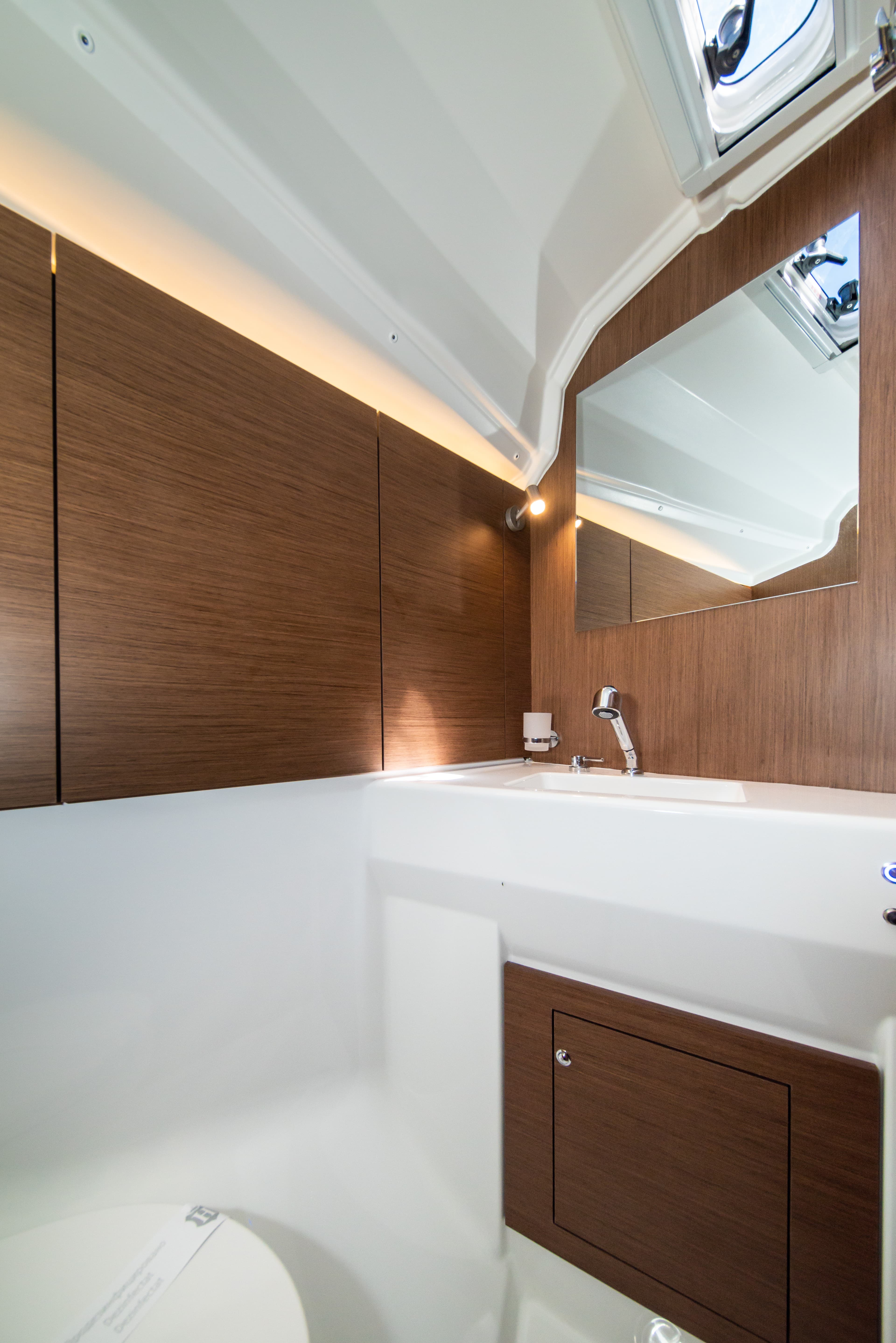 Oceanis 40.1 - photo 20