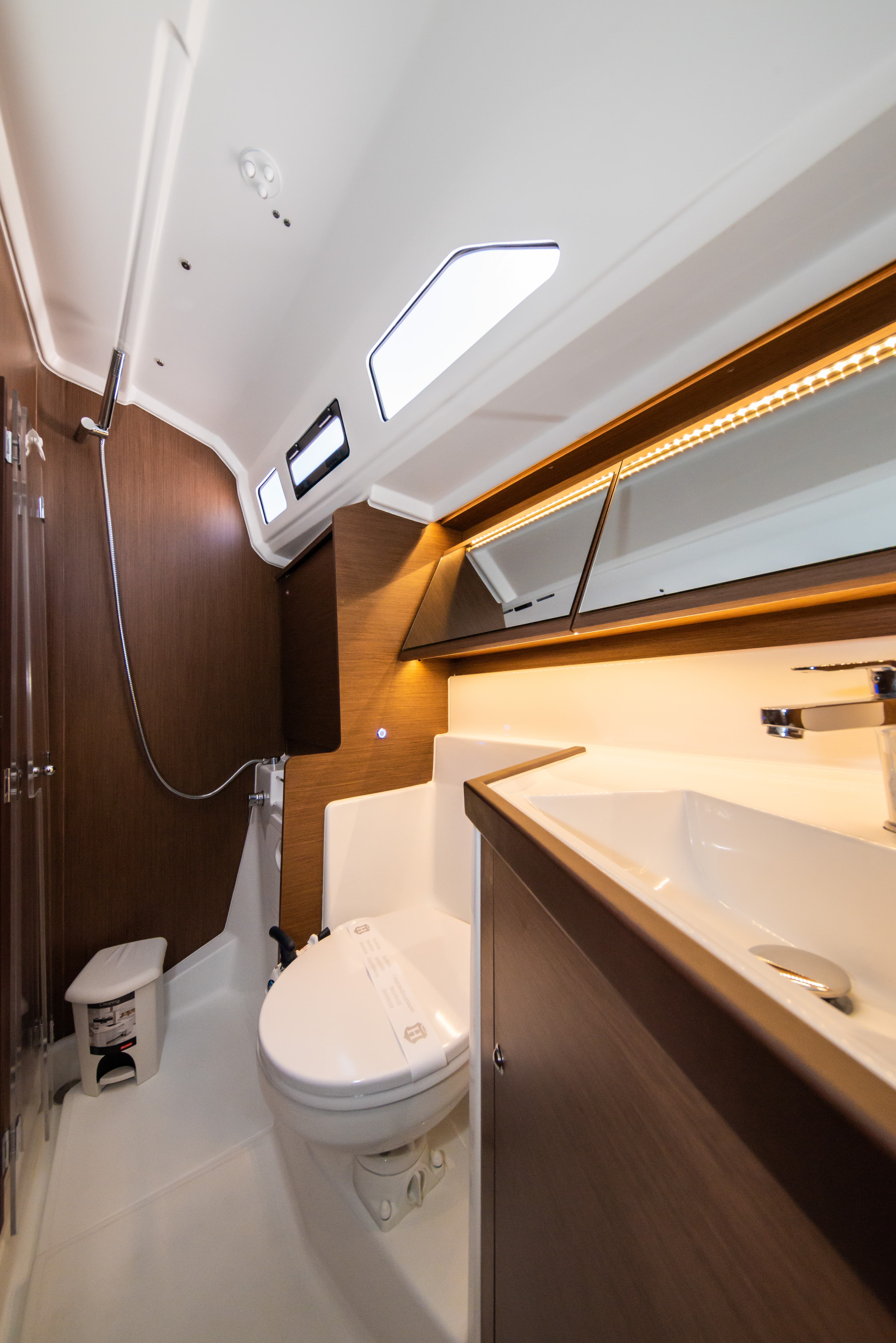 Oceanis 40.1 - photo 41