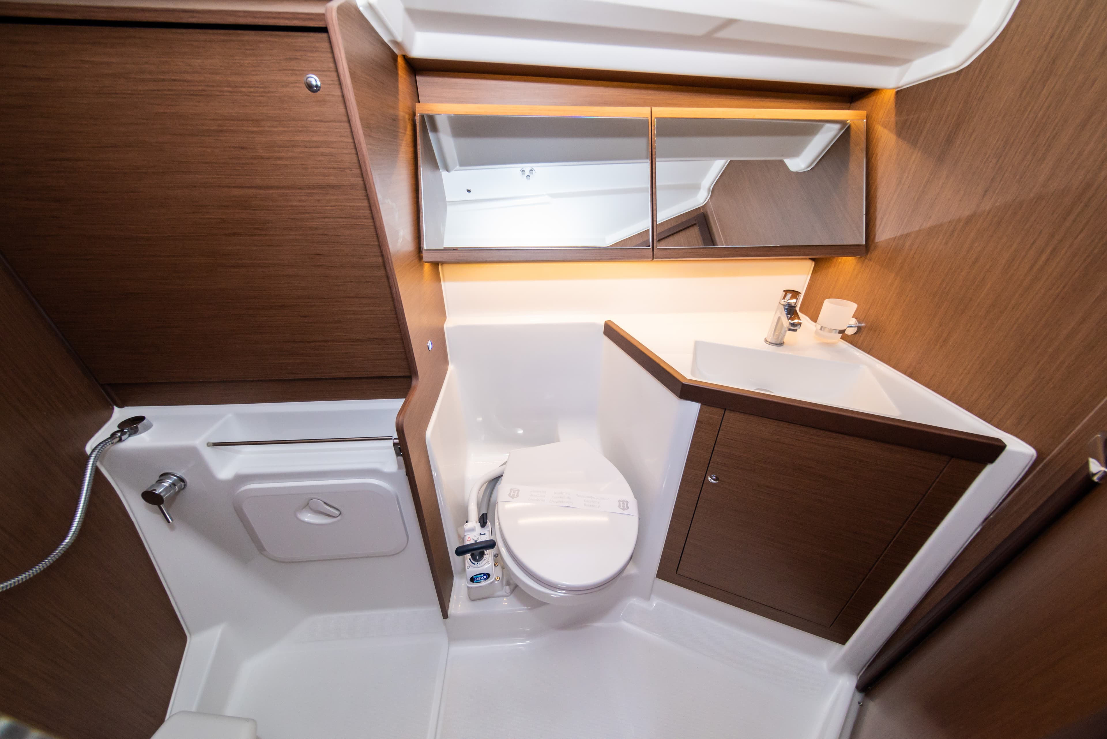 Oceanis 40.1 - photo 18