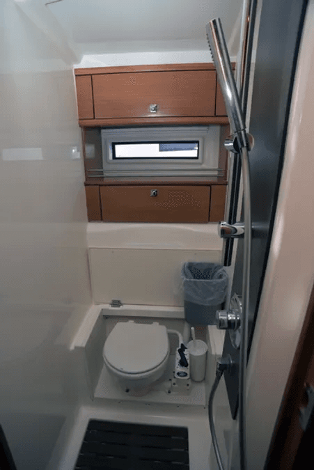 Bavaria Cruiser 56 - photo 17