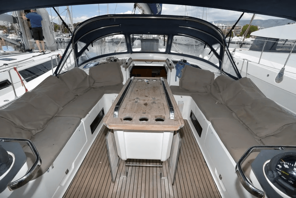 Bavaria Cruiser 56 - photo 20