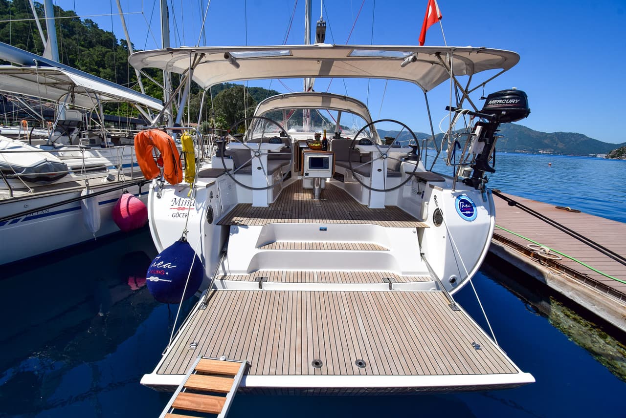 Bavaria 50 Cruiser - photo 4