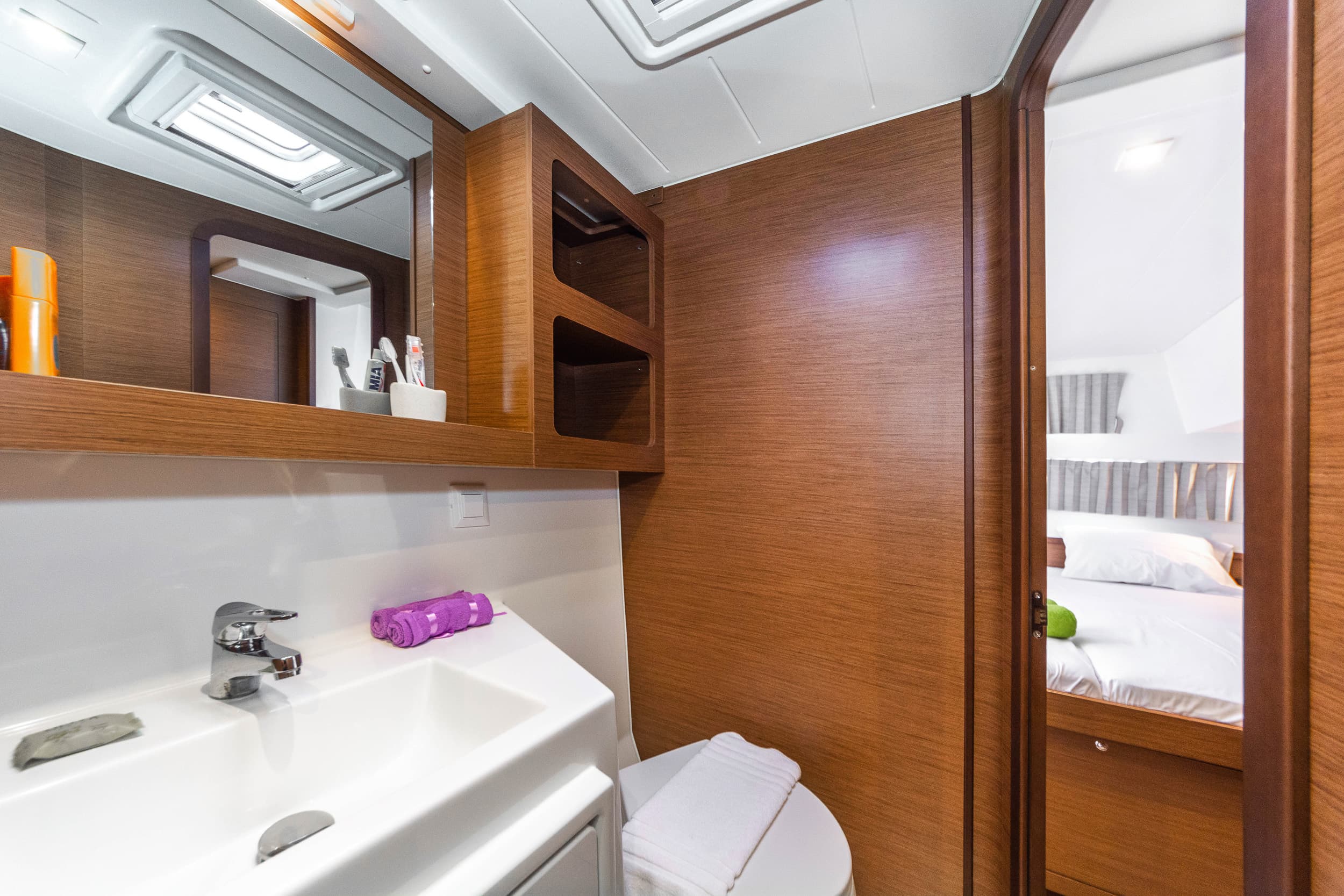 Lagoon 42 - photo 19