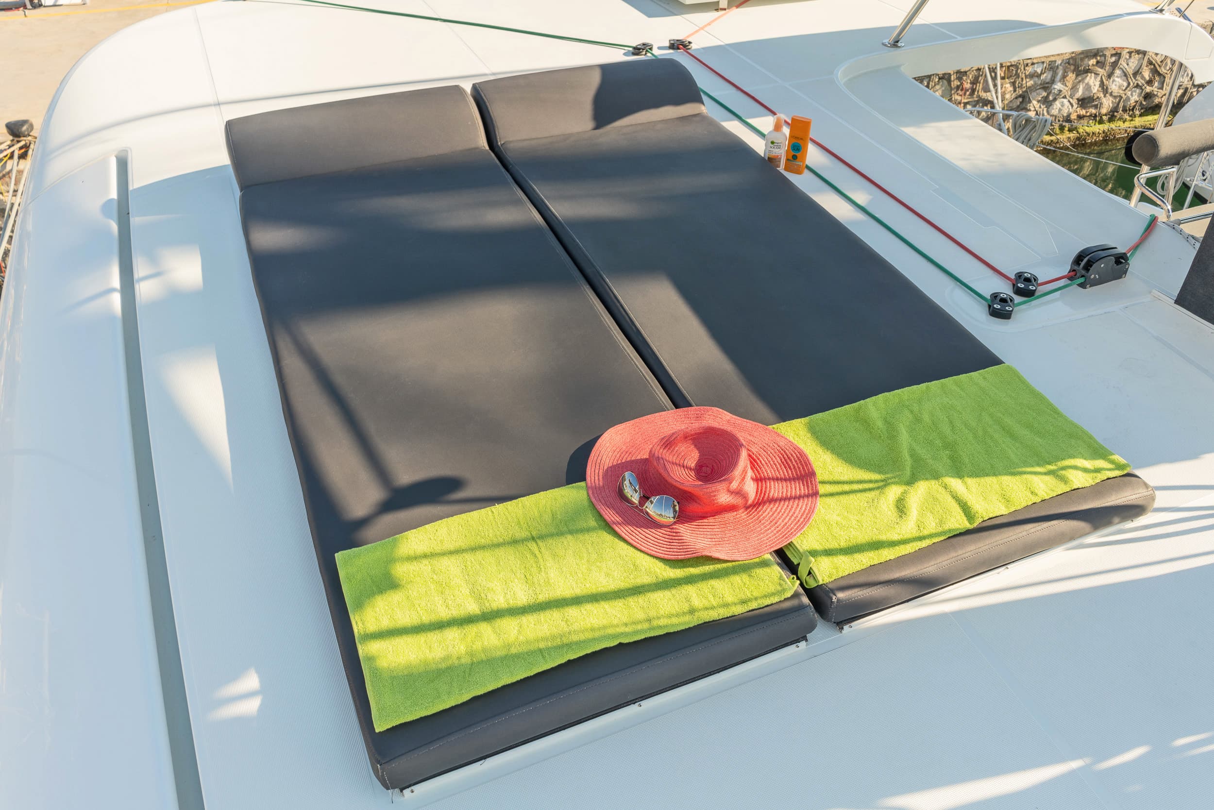 Lagoon 42 - photo 13