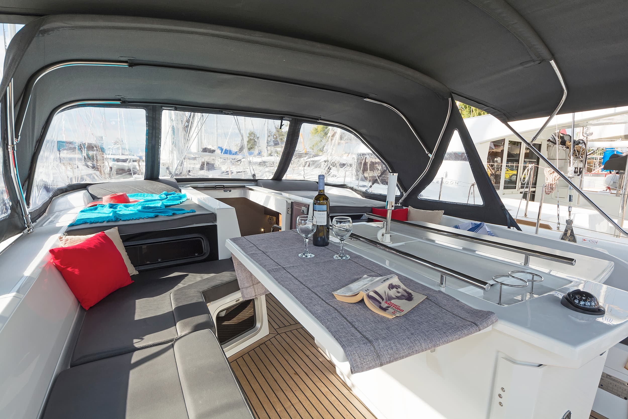 Oceanis 51.1 - photo 16