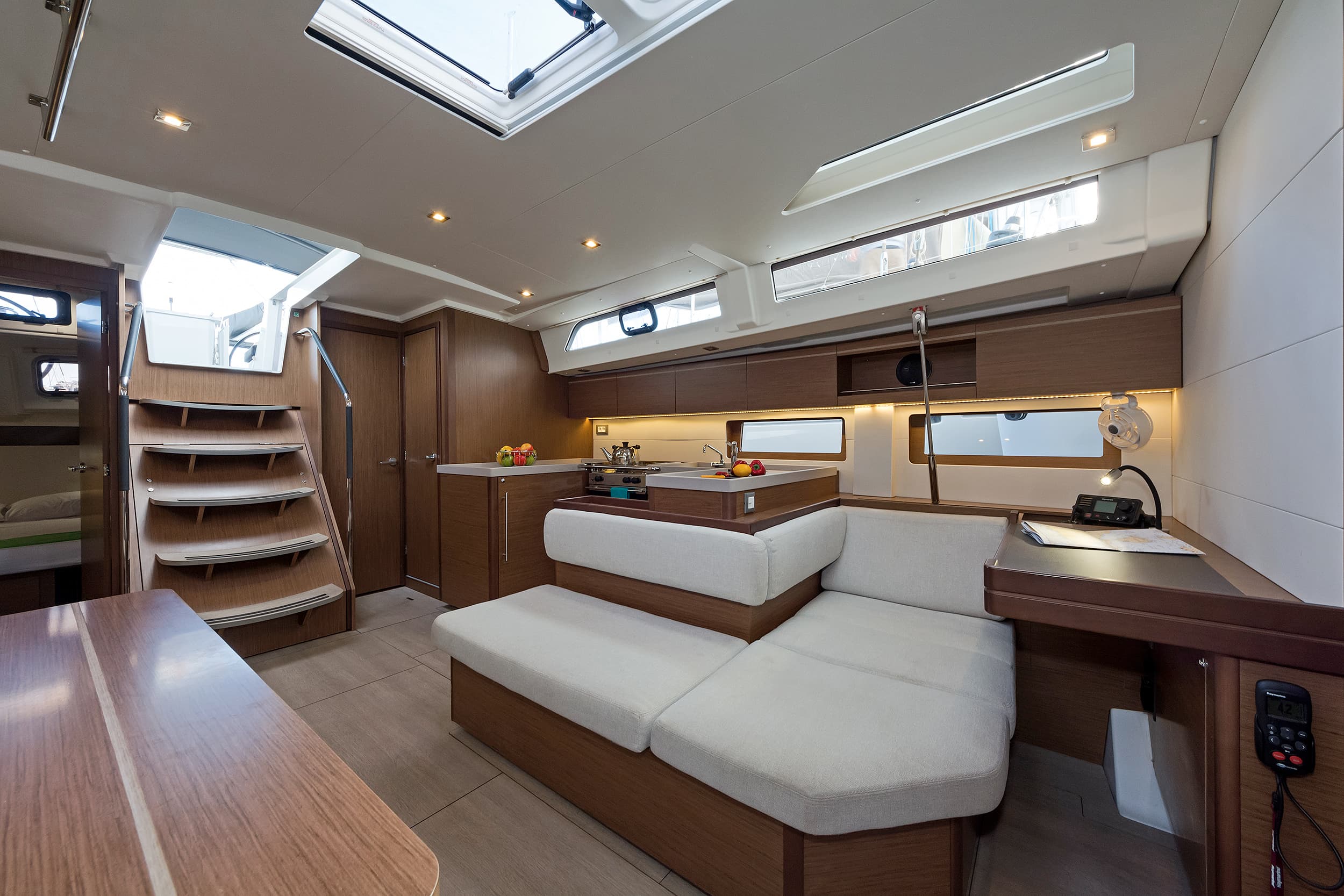 Oceanis 51.1 - photo 33