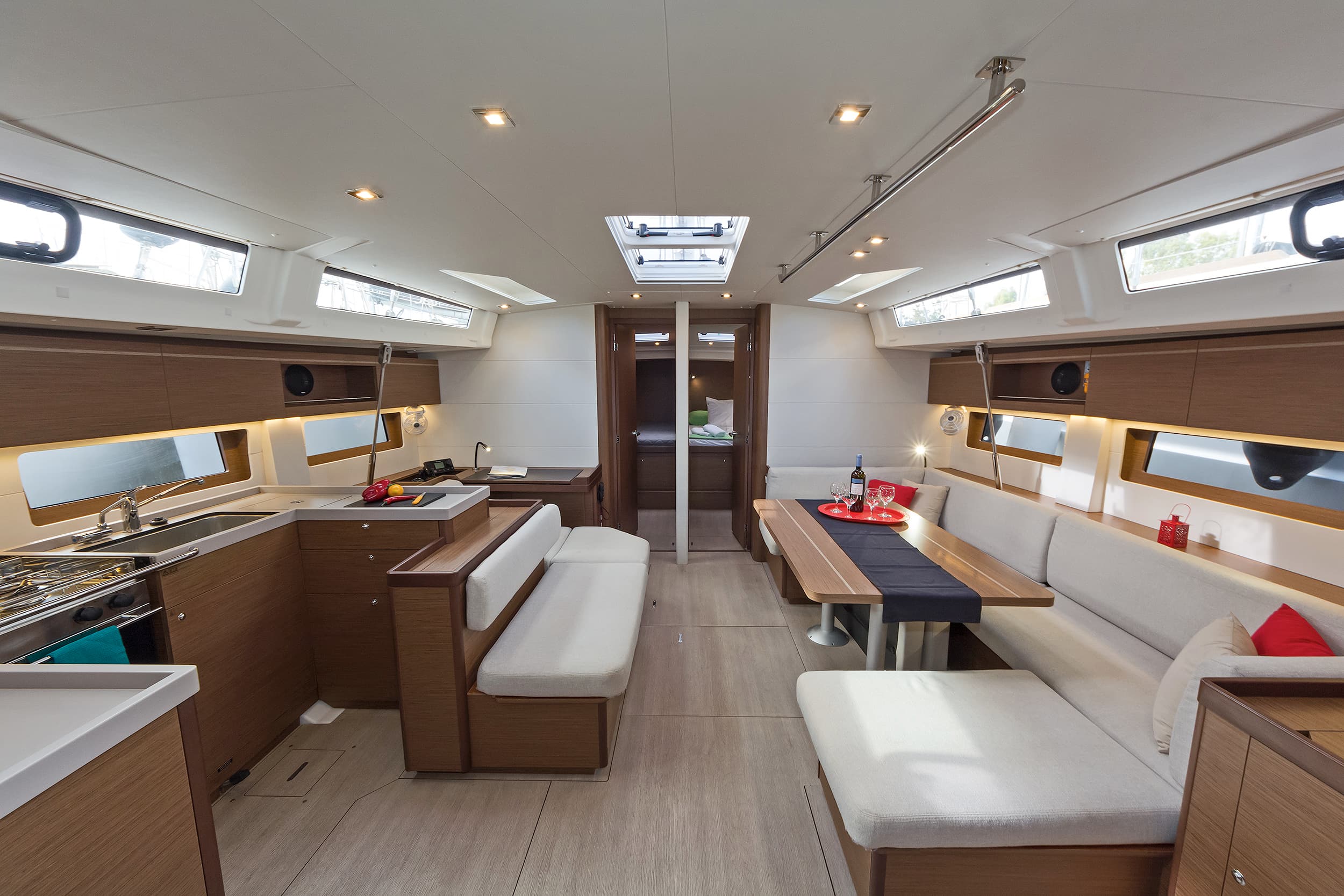 Oceanis 51.1 - photo 21