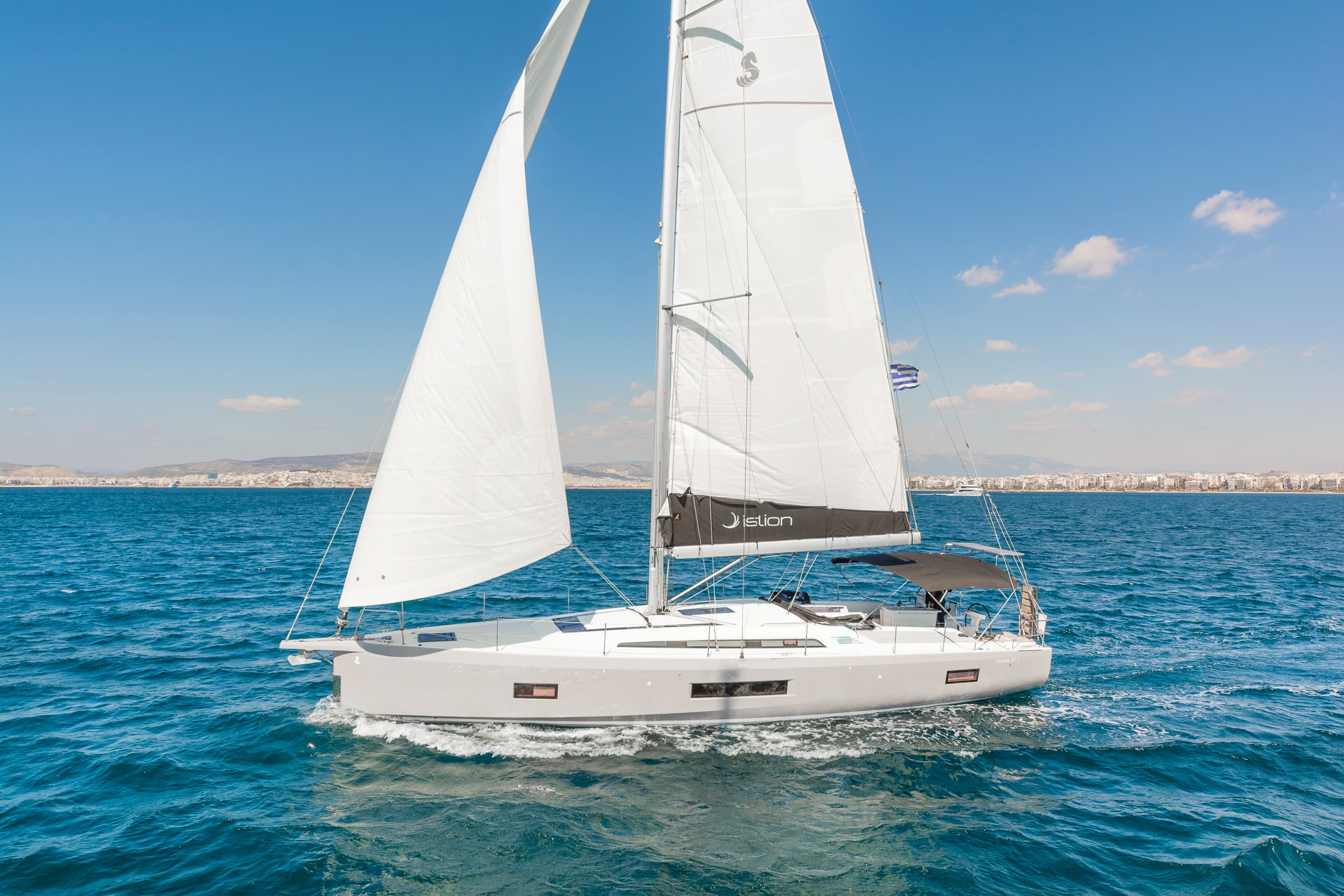Oceanis 51.1 - photo 4