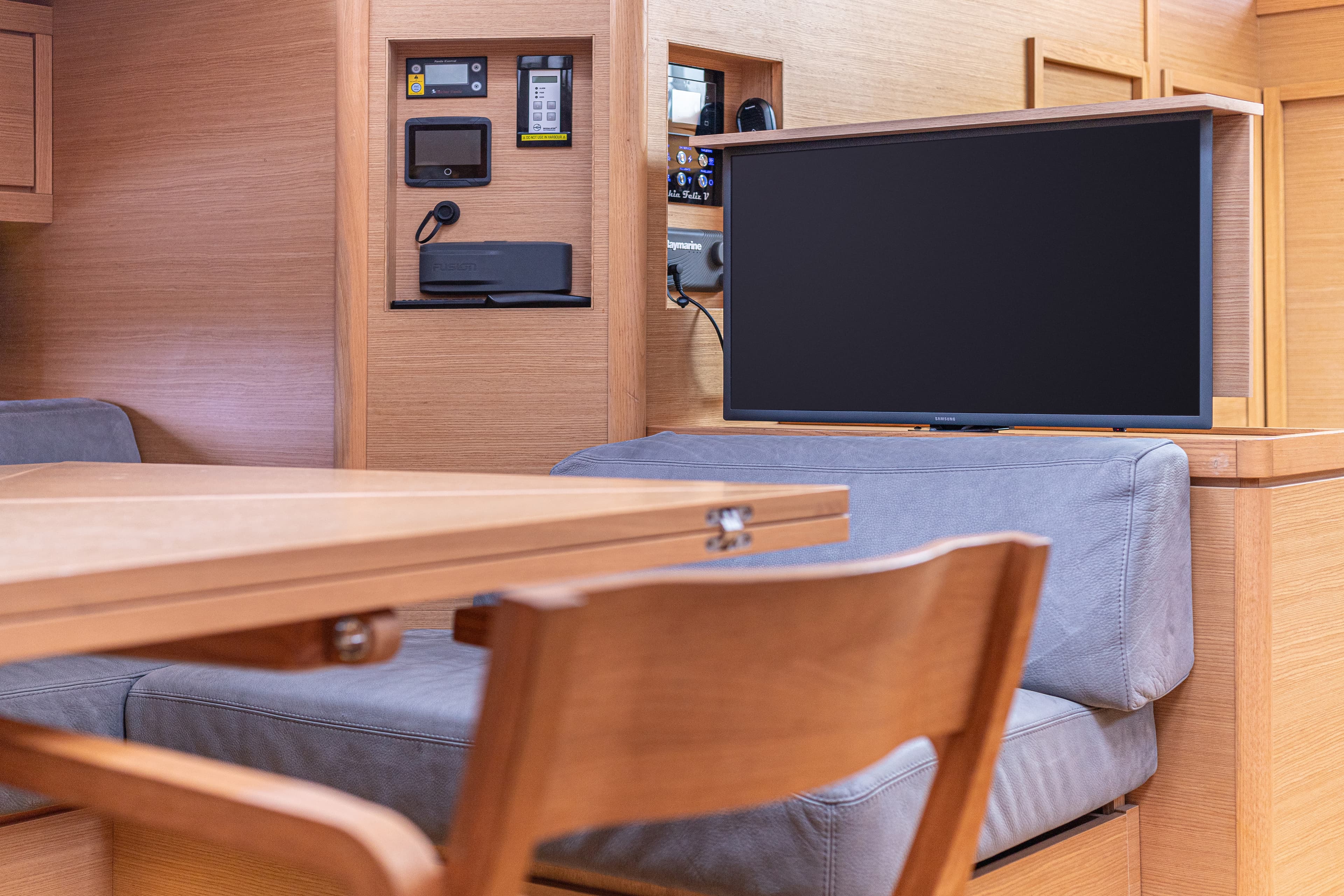 Dufour 63 Exclusive - photo 14