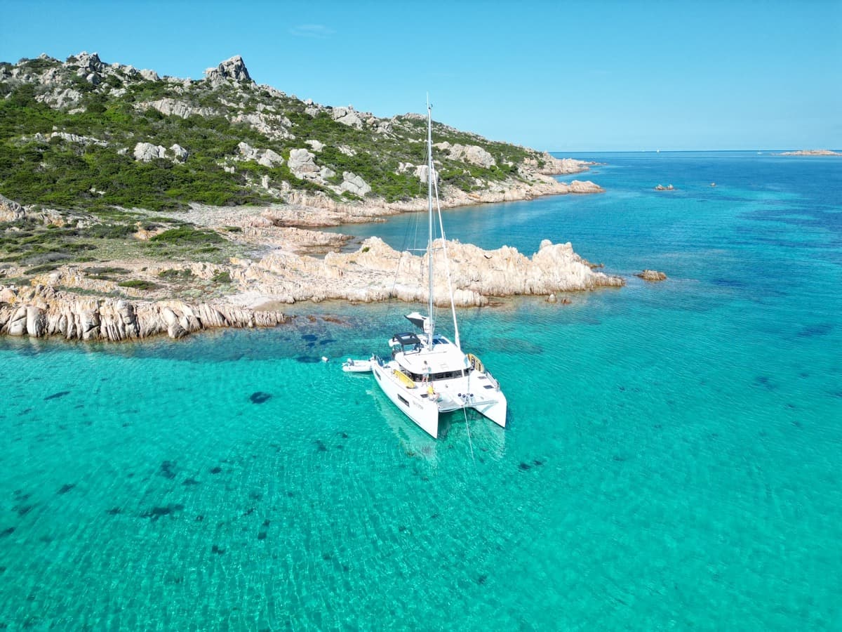 Lagoon 40 - photo 11