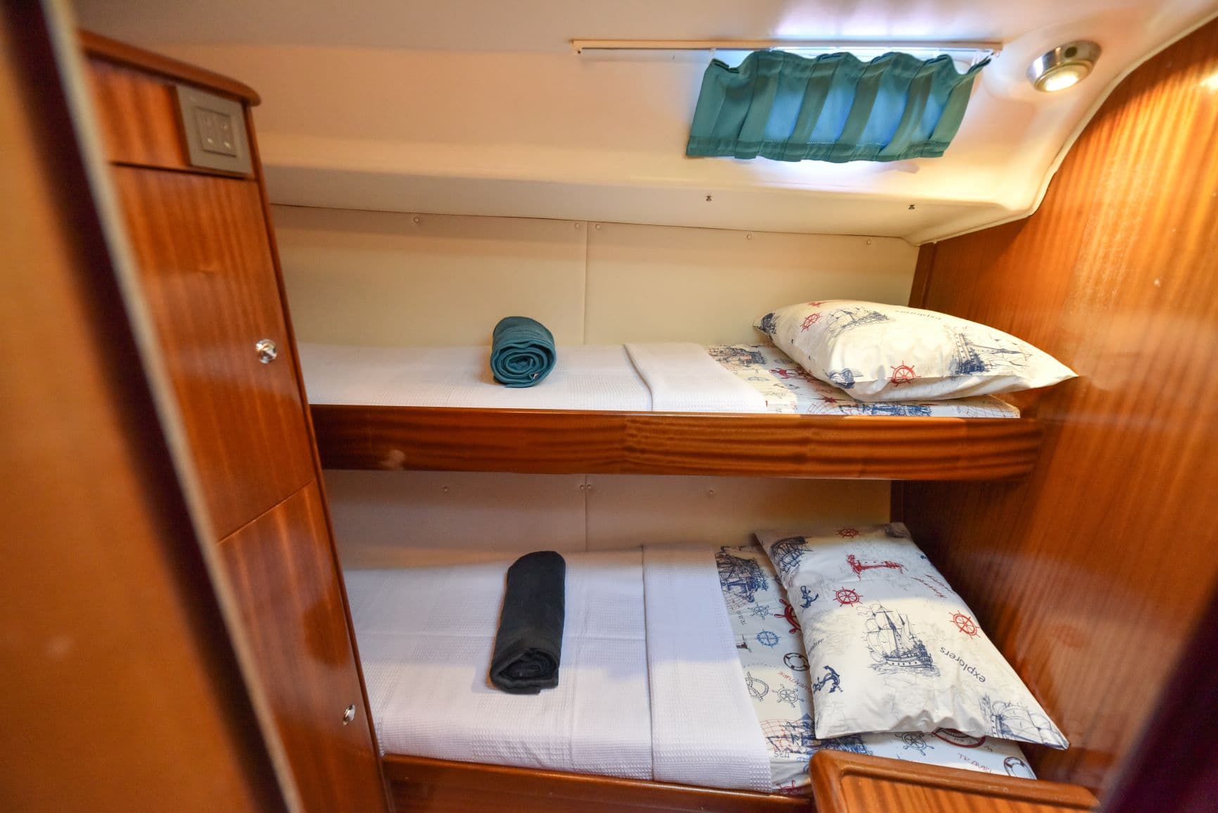 Bavaria 44 - photo 14